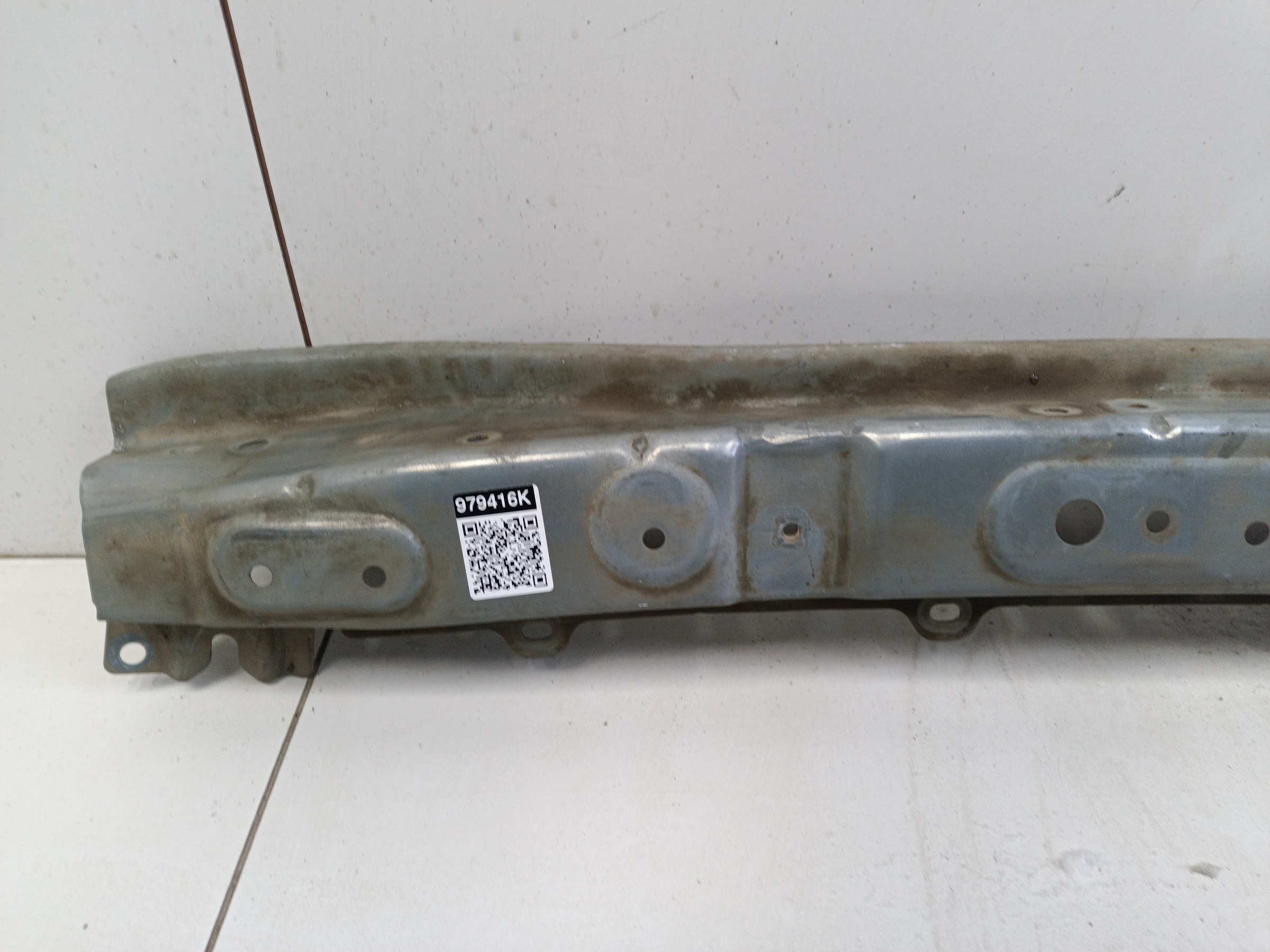 Усилитель переднего бампера верхний Mitsubishi Outlander 3