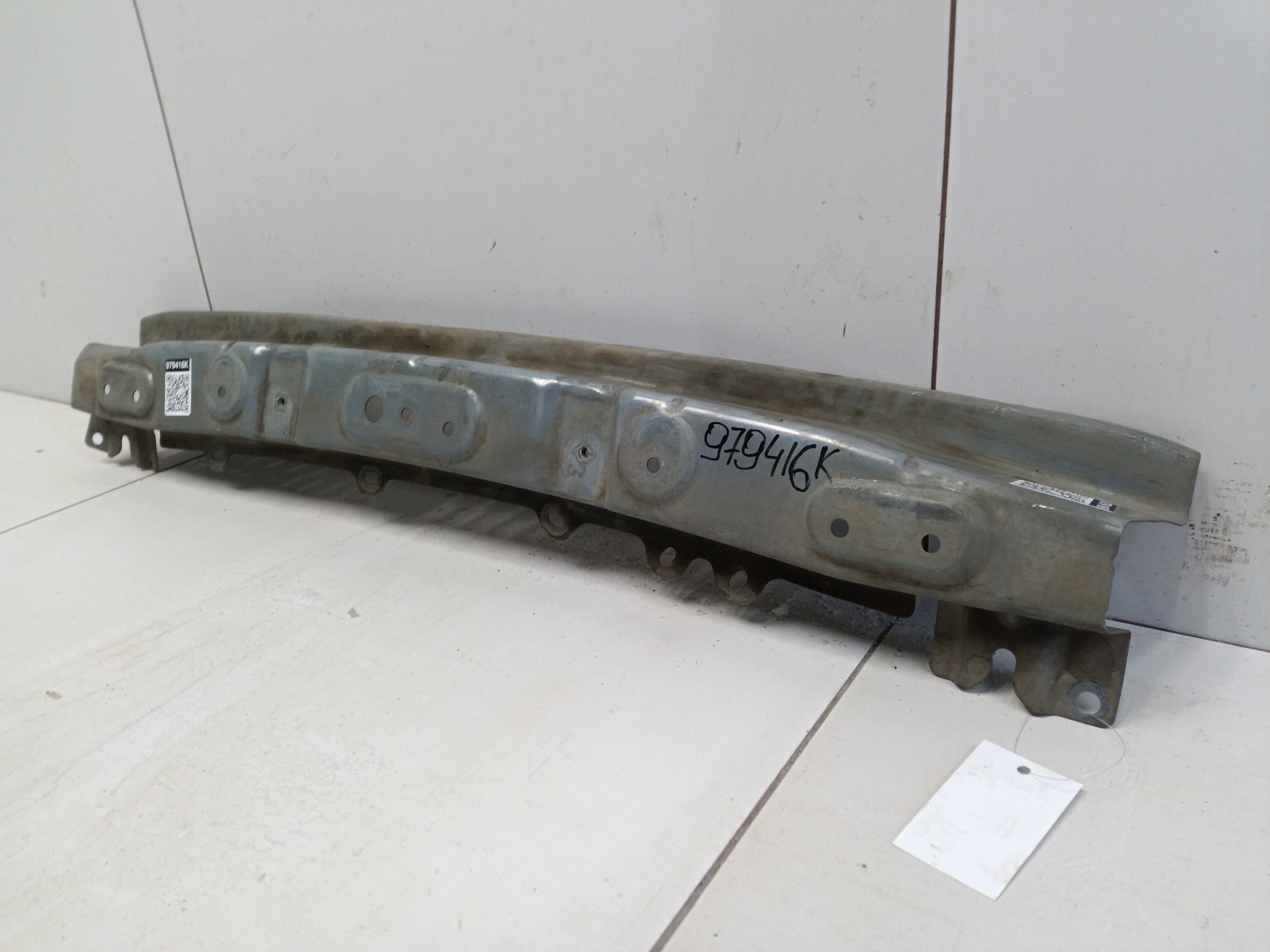 Усилитель переднего бампера верхний Mitsubishi Outlander 3