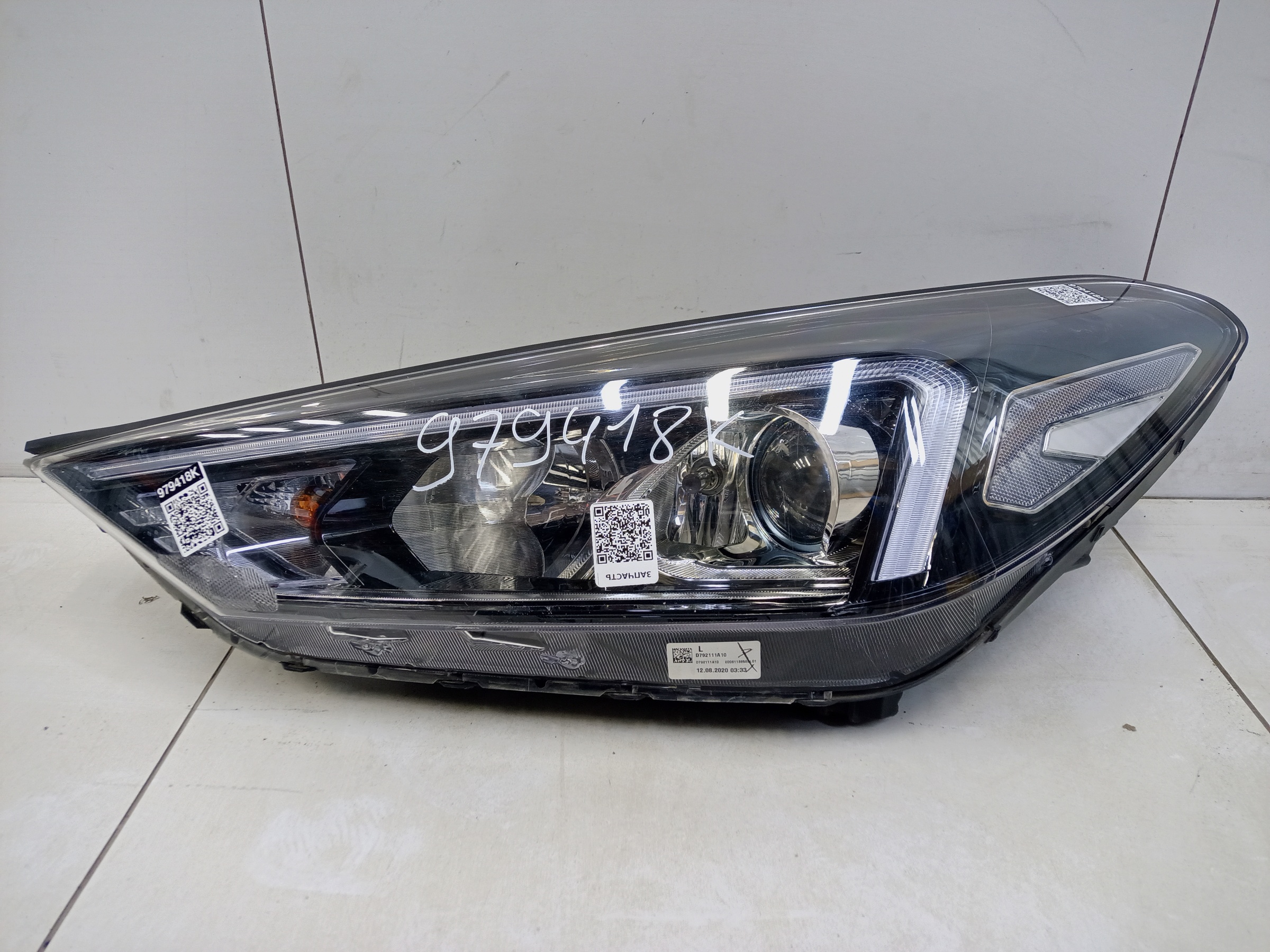 Фара передняя левая Hyundai Tucson 3 Restail галоген с ДХО