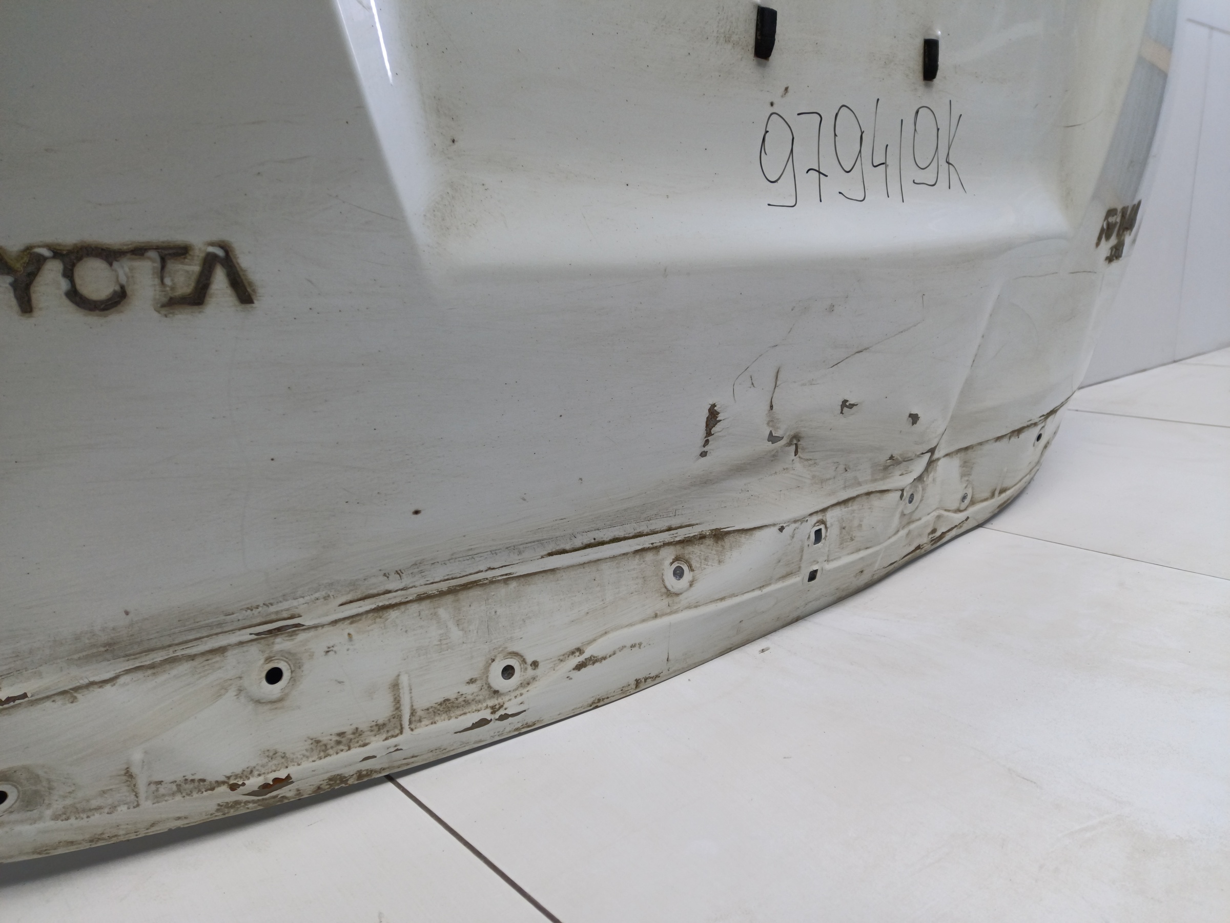 Крышка багажника Toyota RAV4 CA40 Restail