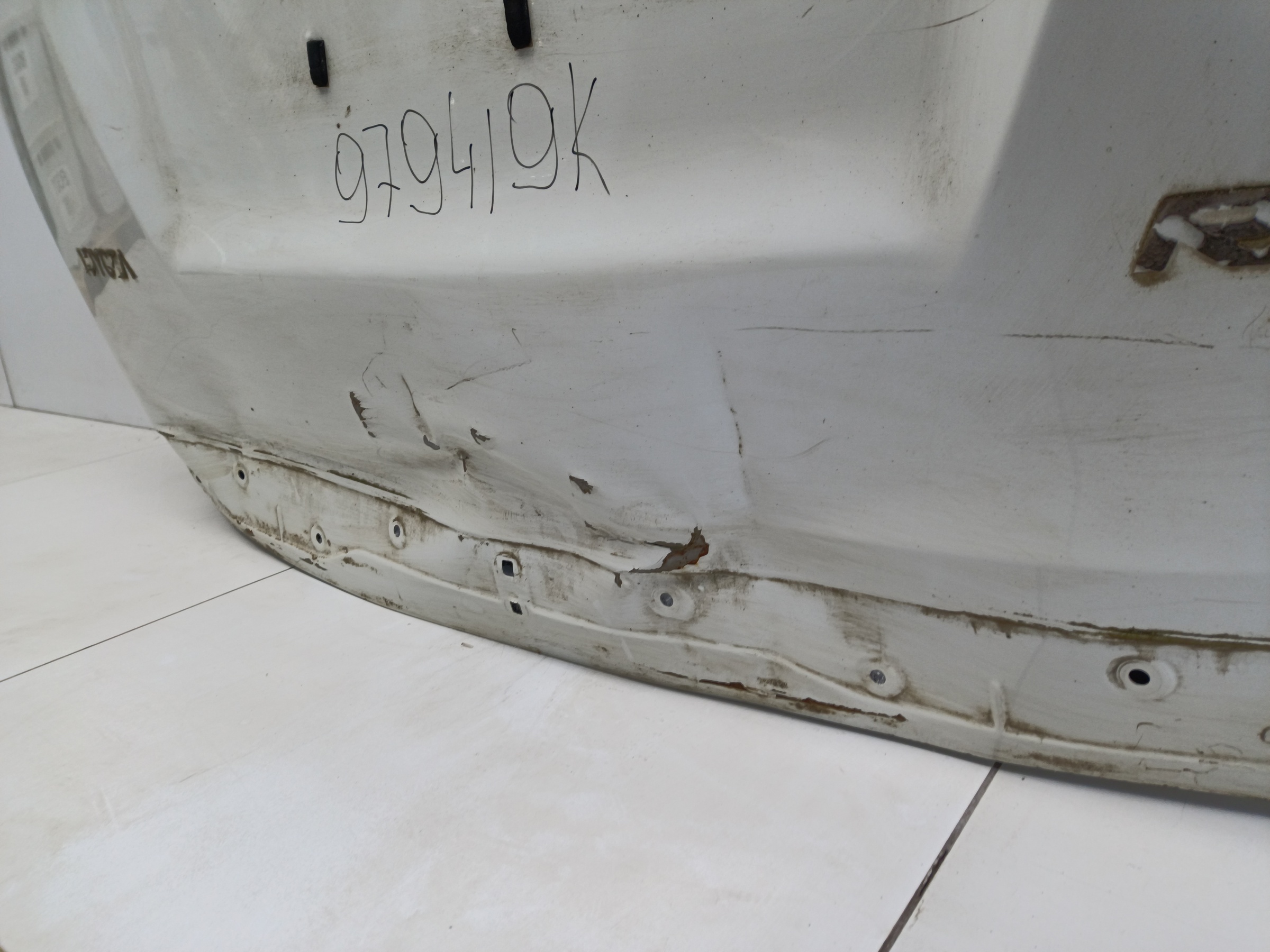 Крышка багажника Toyota RAV4 CA40 Restail