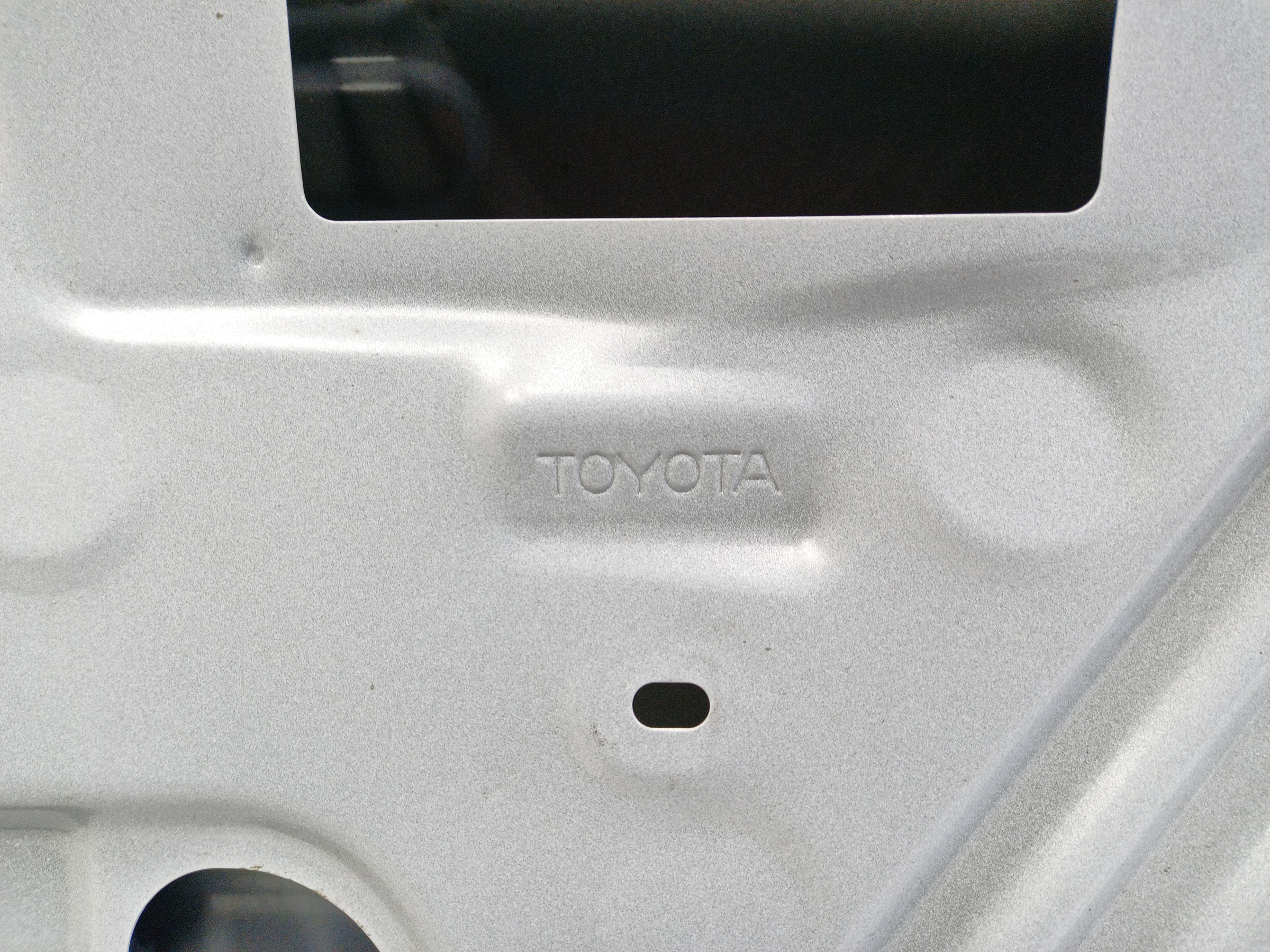 Крышка багажника Toyota RAV4 CA40 Restail