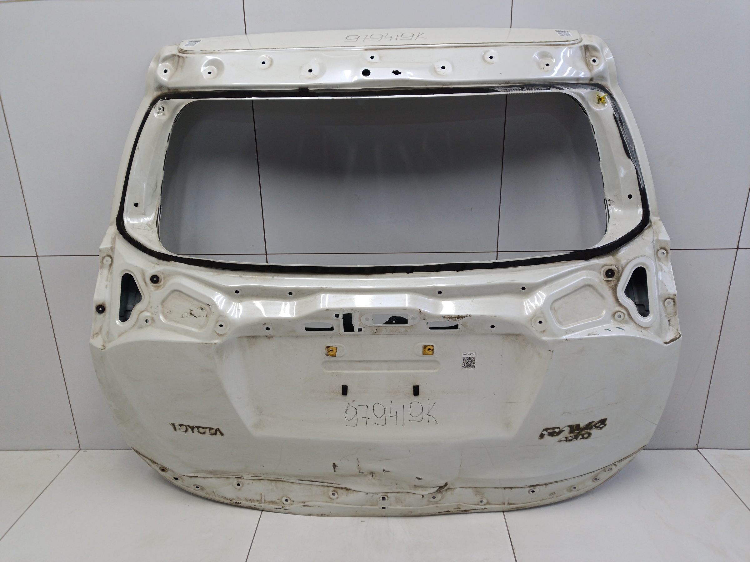 Крышка багажника Toyota RAV4 CA40 Restail