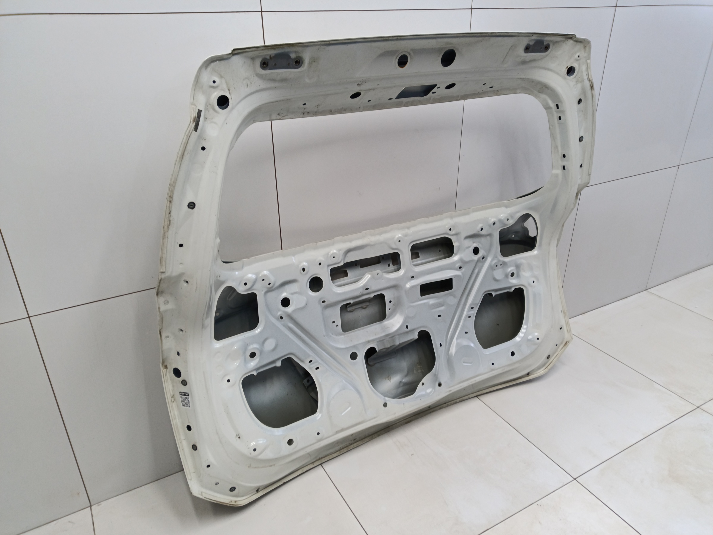 Крышка багажника Toyota RAV4 CA40 Restail