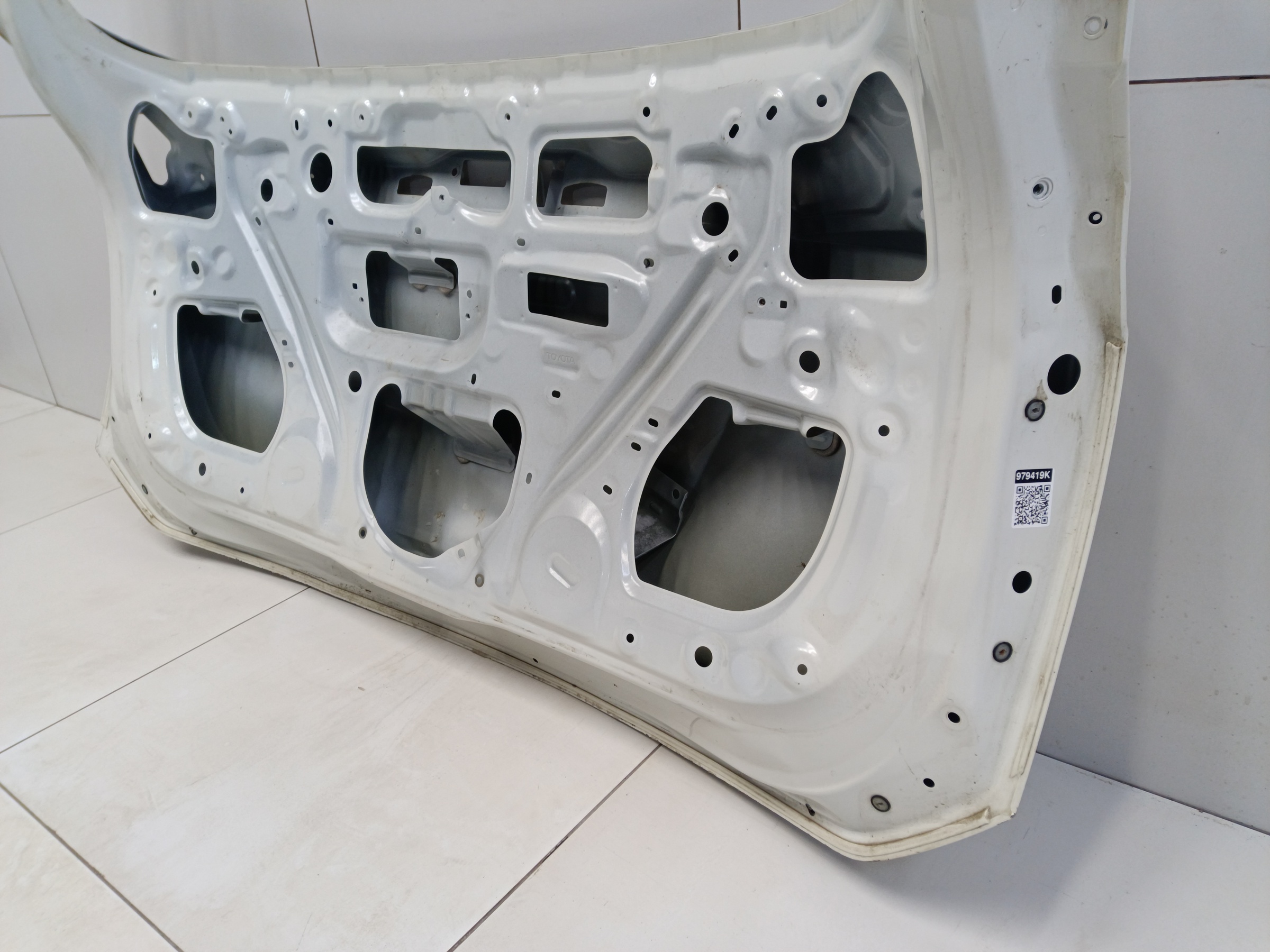 Крышка багажника Toyota RAV4 CA40 Restail