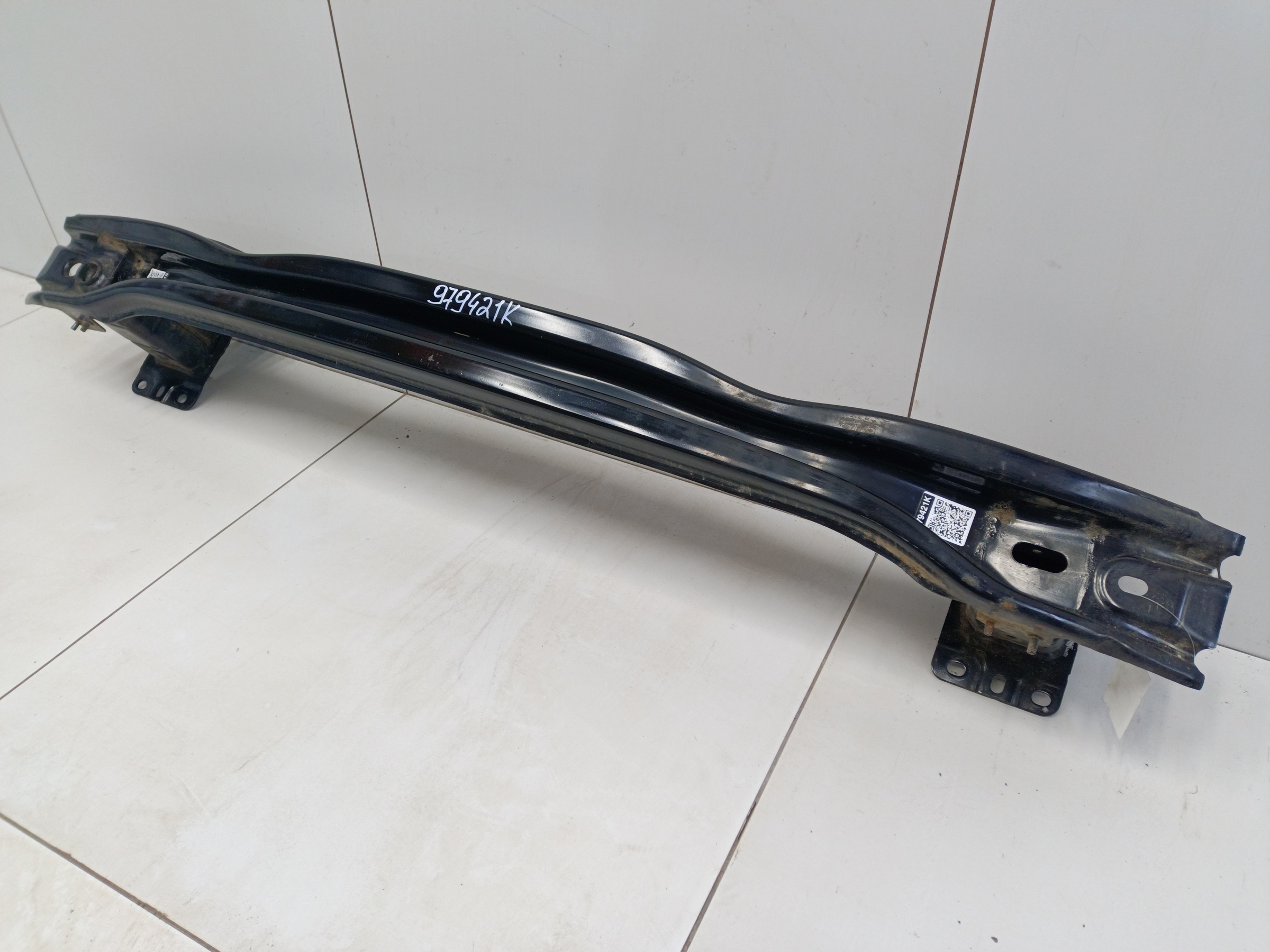 Усилитель заднего бампера Volkswagen Tiguan 2