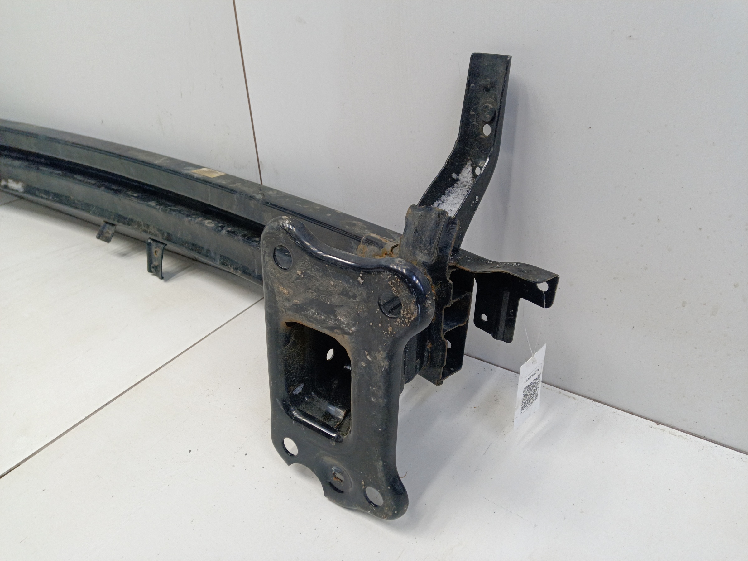 Усилитель переднего бампера Hyundai Tucson 3