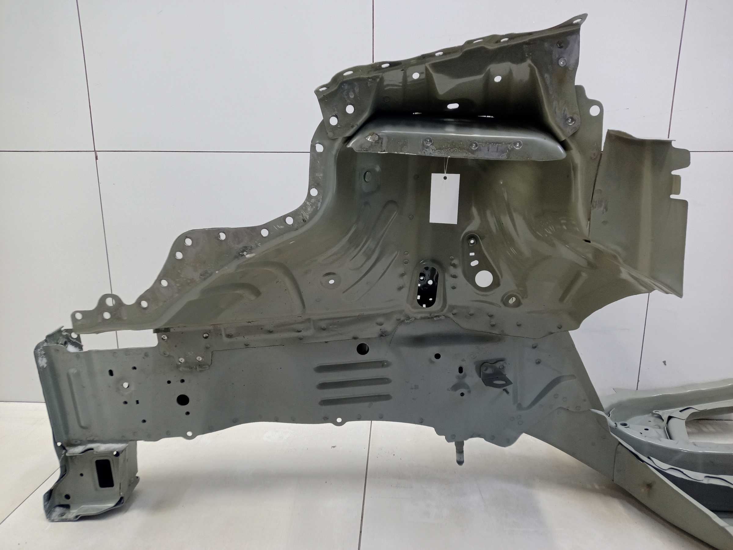 Лонжерон передний левый Geely Atlas Pro