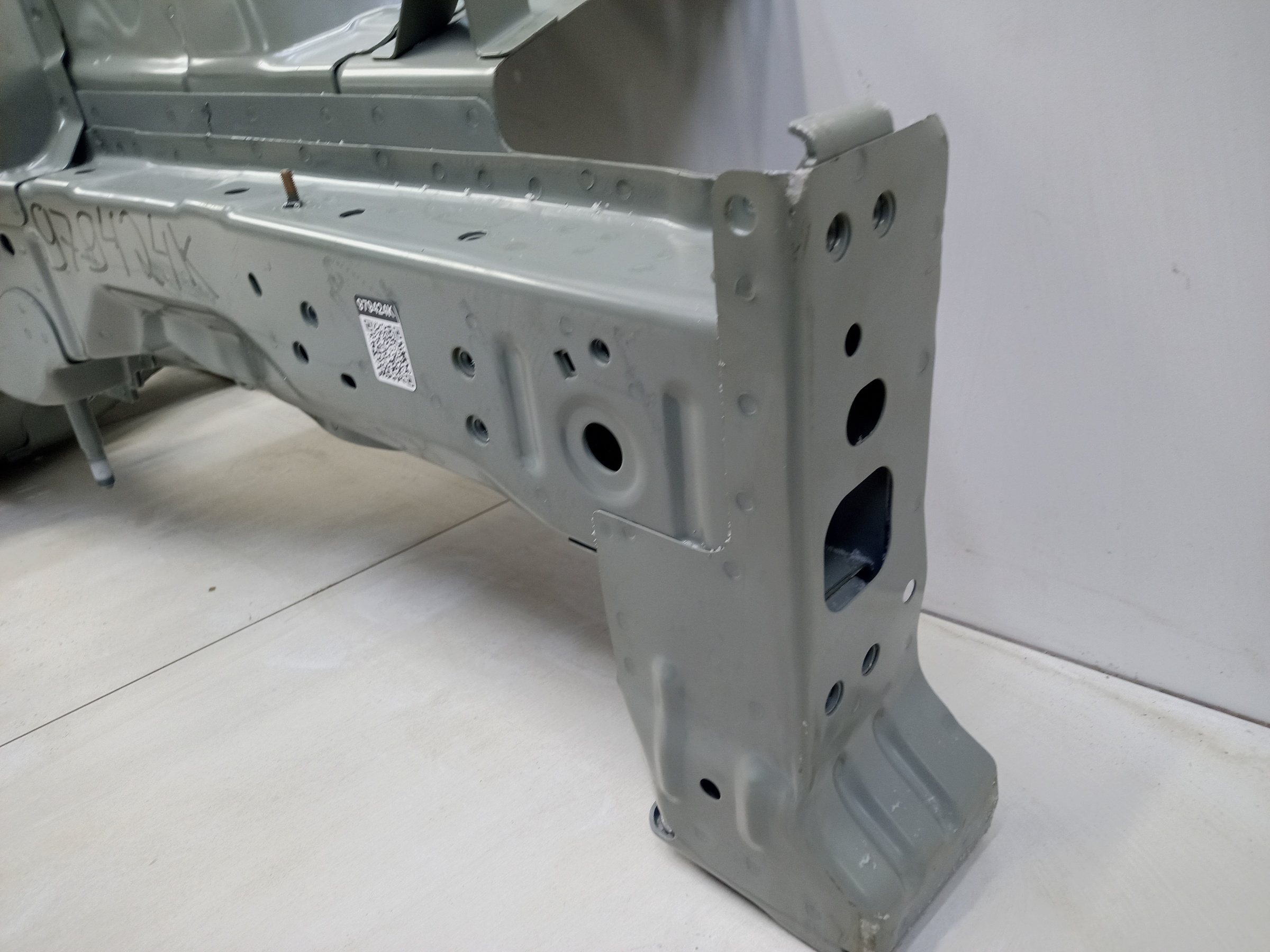 Лонжерон передний левый Geely Atlas Pro