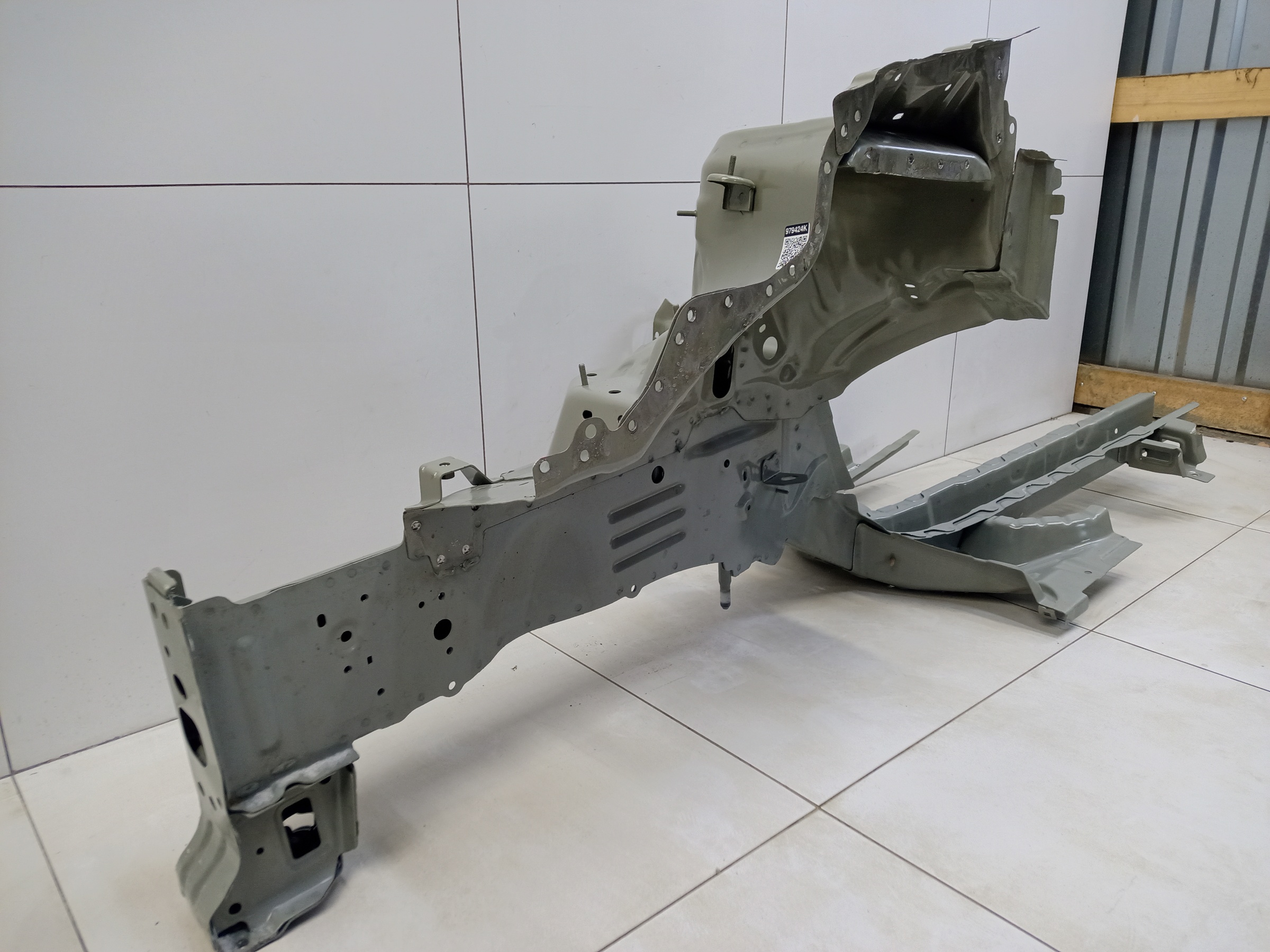 Лонжерон передний левый Geely Atlas Pro