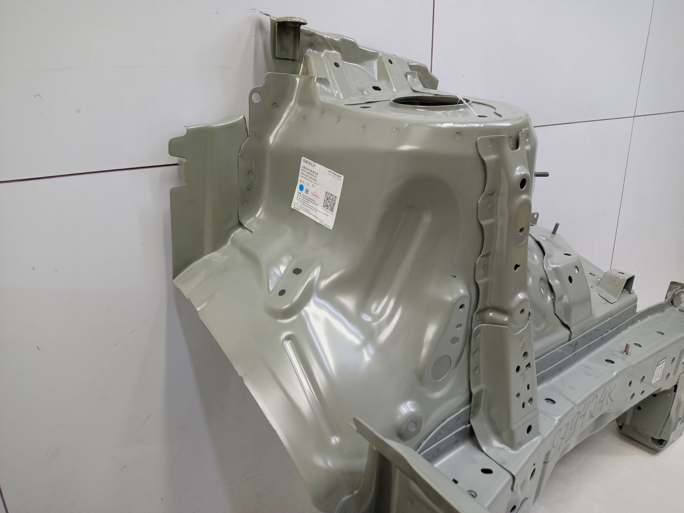 Лонжерон передний левый Geely Atlas Pro