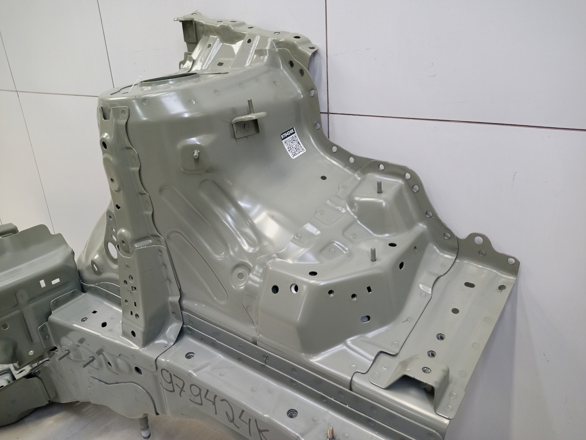 Лонжерон передний левый Geely Atlas Pro