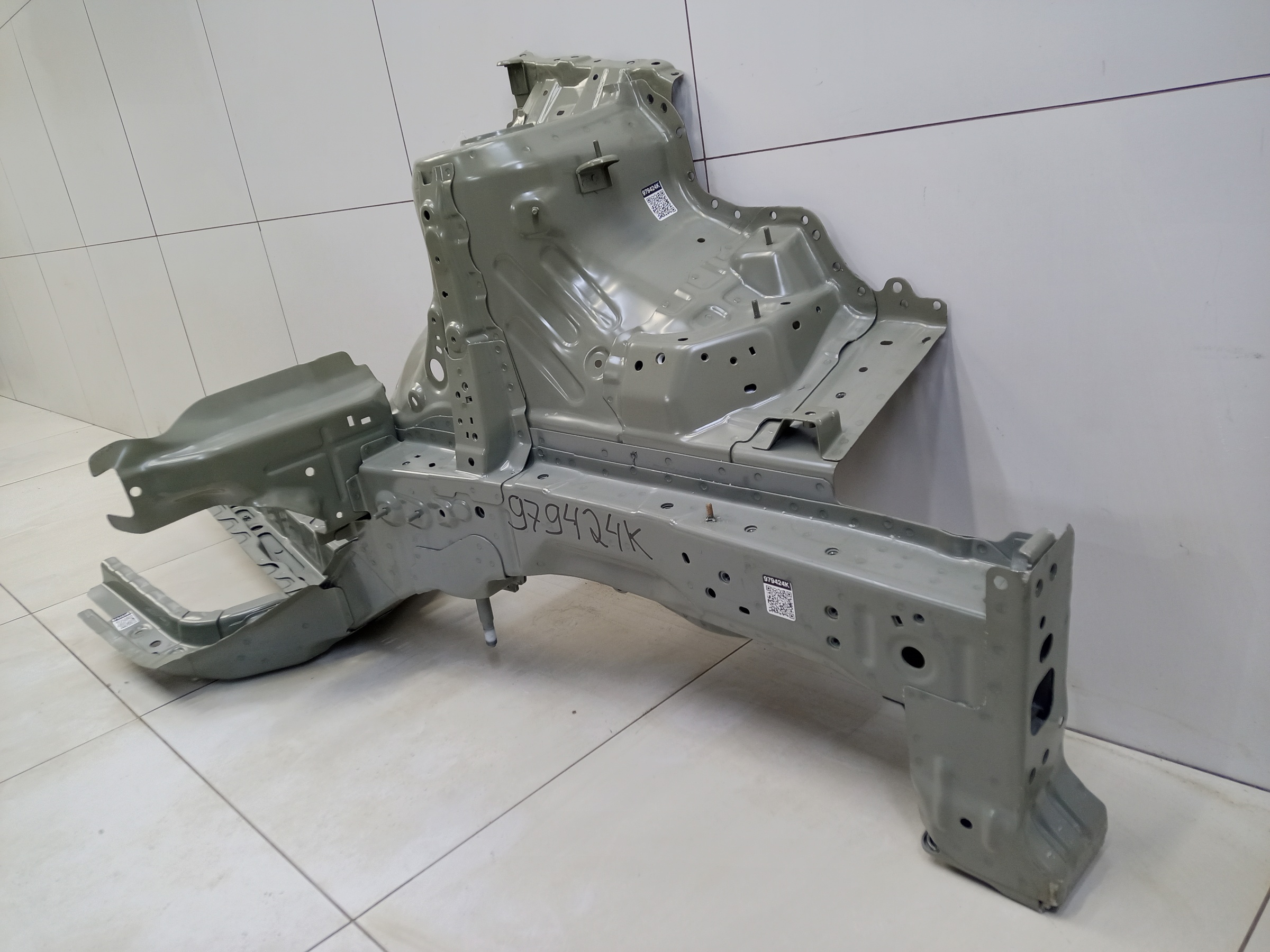 Лонжерон передний левый Geely Atlas Pro