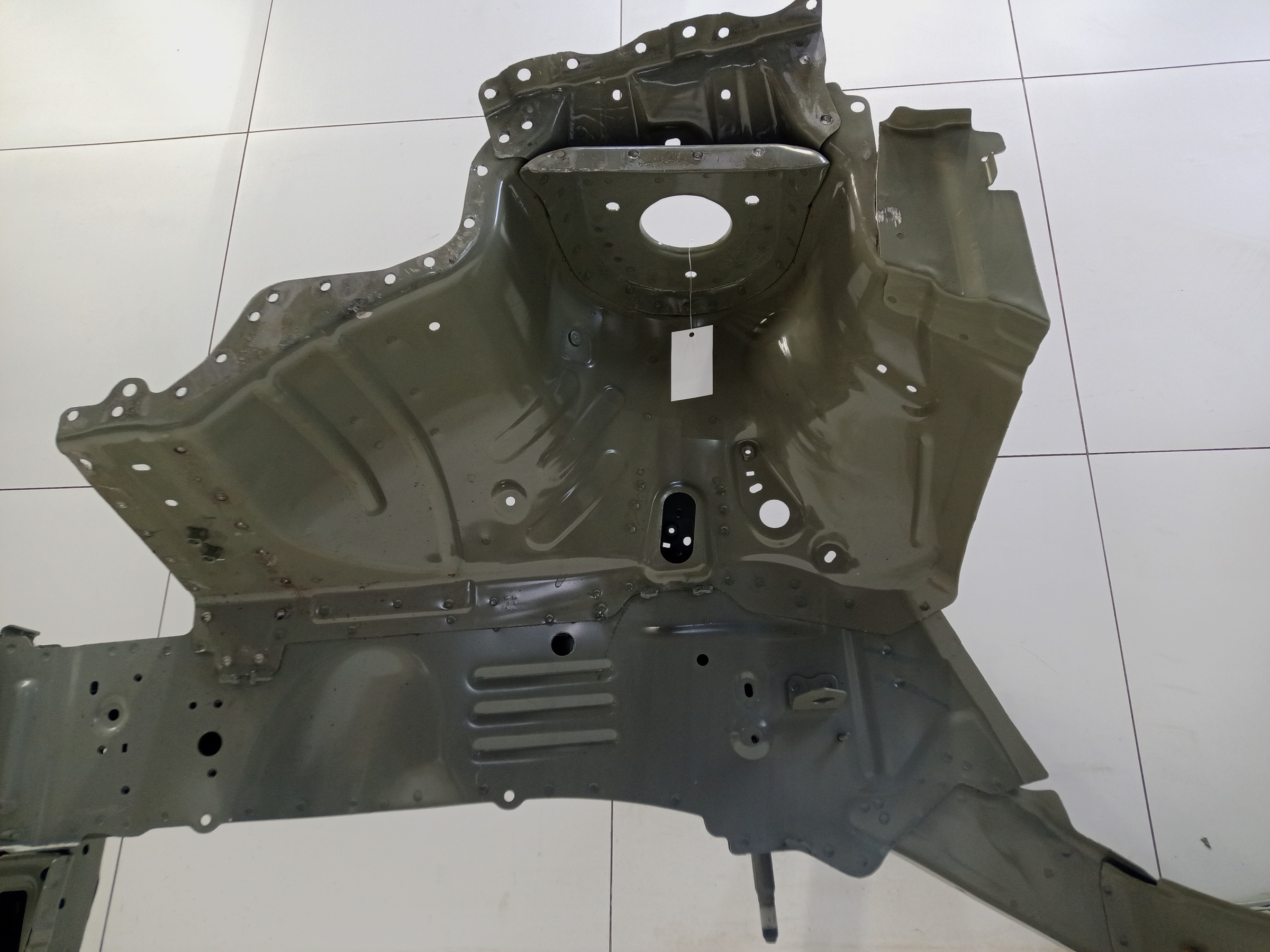 Лонжерон передний левый Geely Atlas Pro