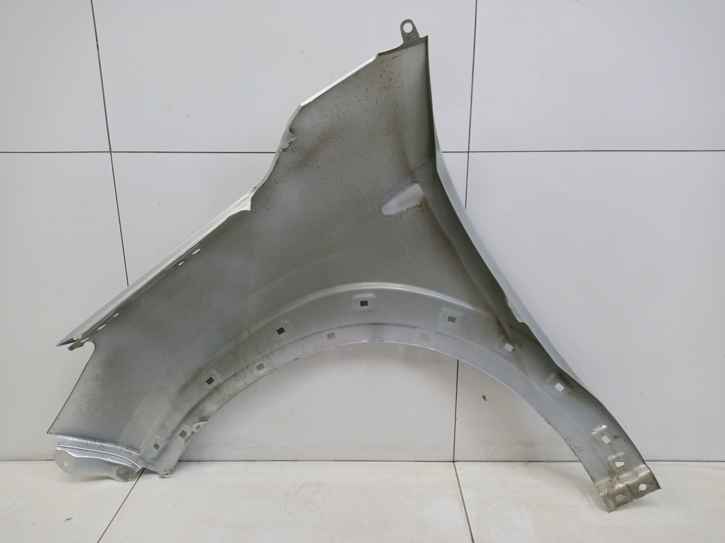 Крыло переднее правое Hyundai Tucson 3 под повторитель