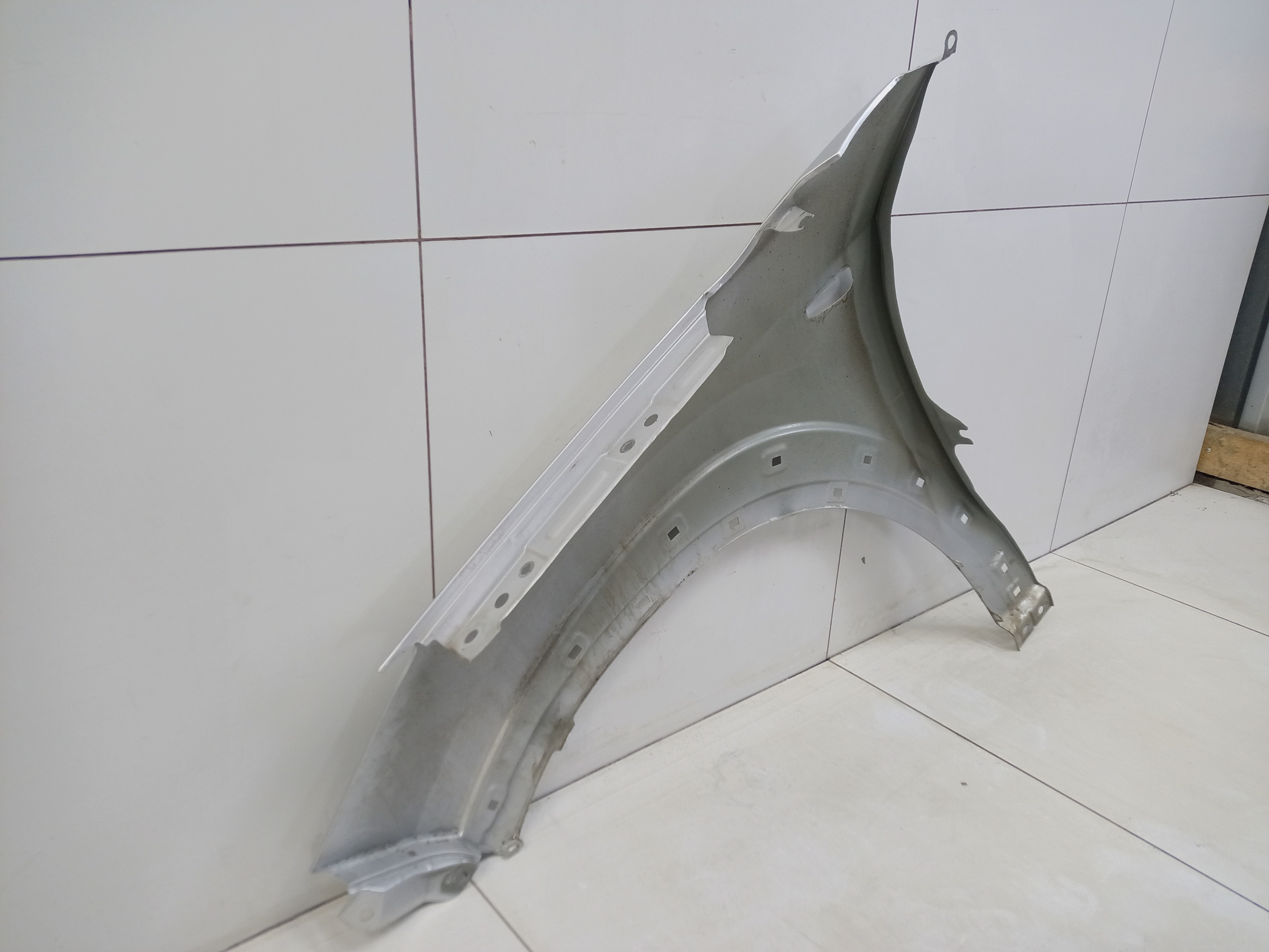 Крыло переднее правое Hyundai Tucson 3 под повторитель