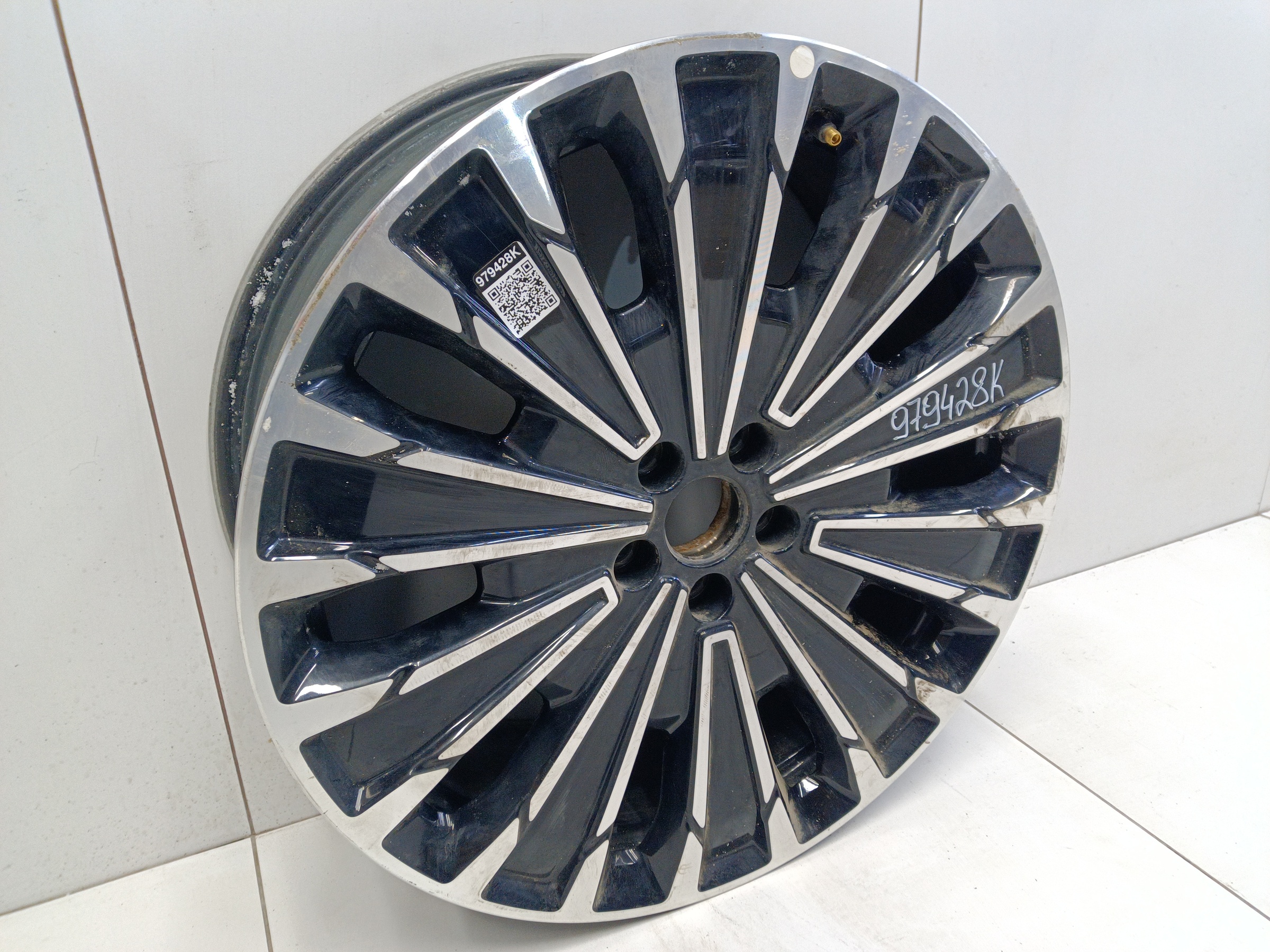 Диск колеса литой Exeed VX R20