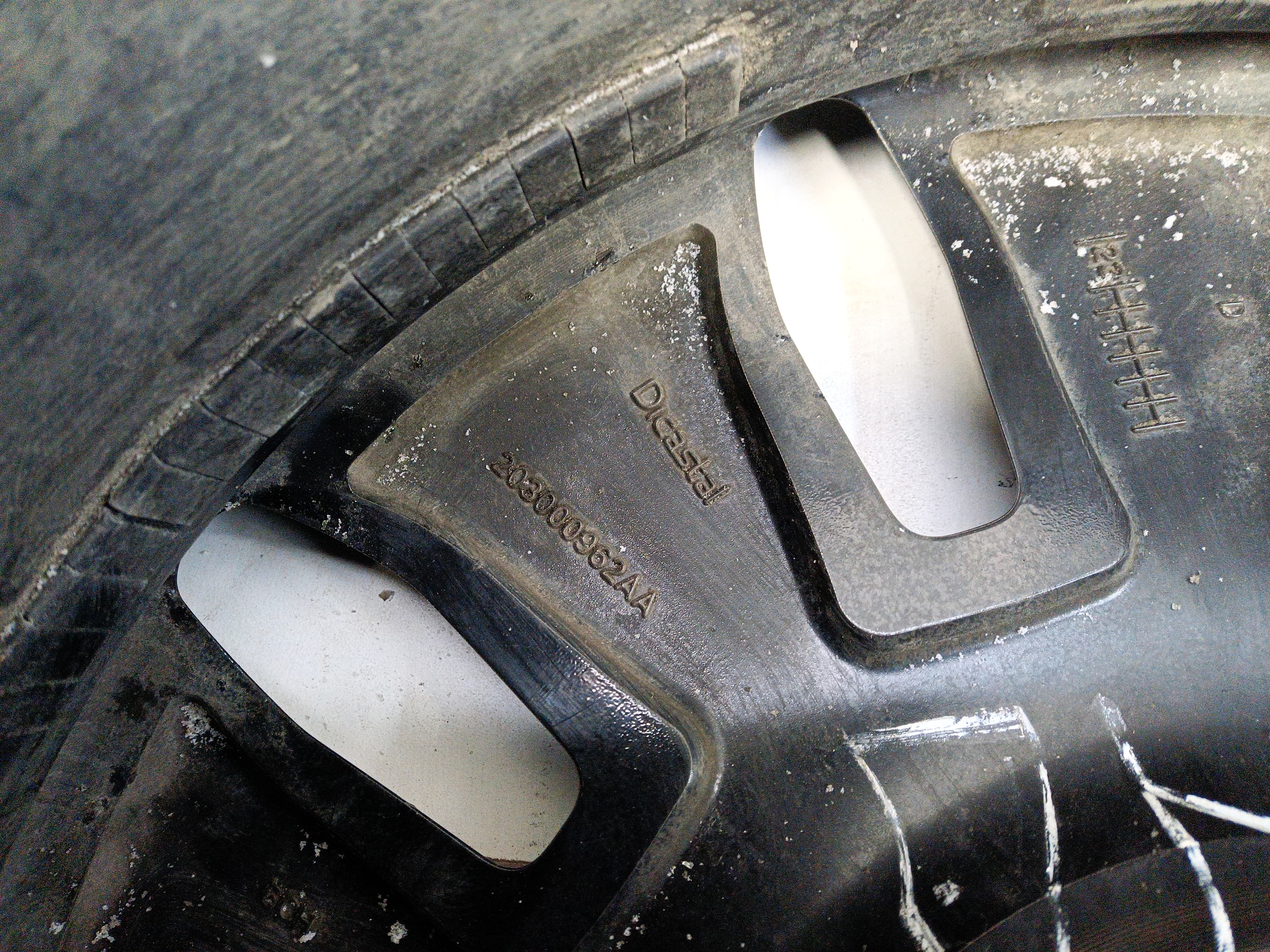 Диск колеса литой Exeed VX R20