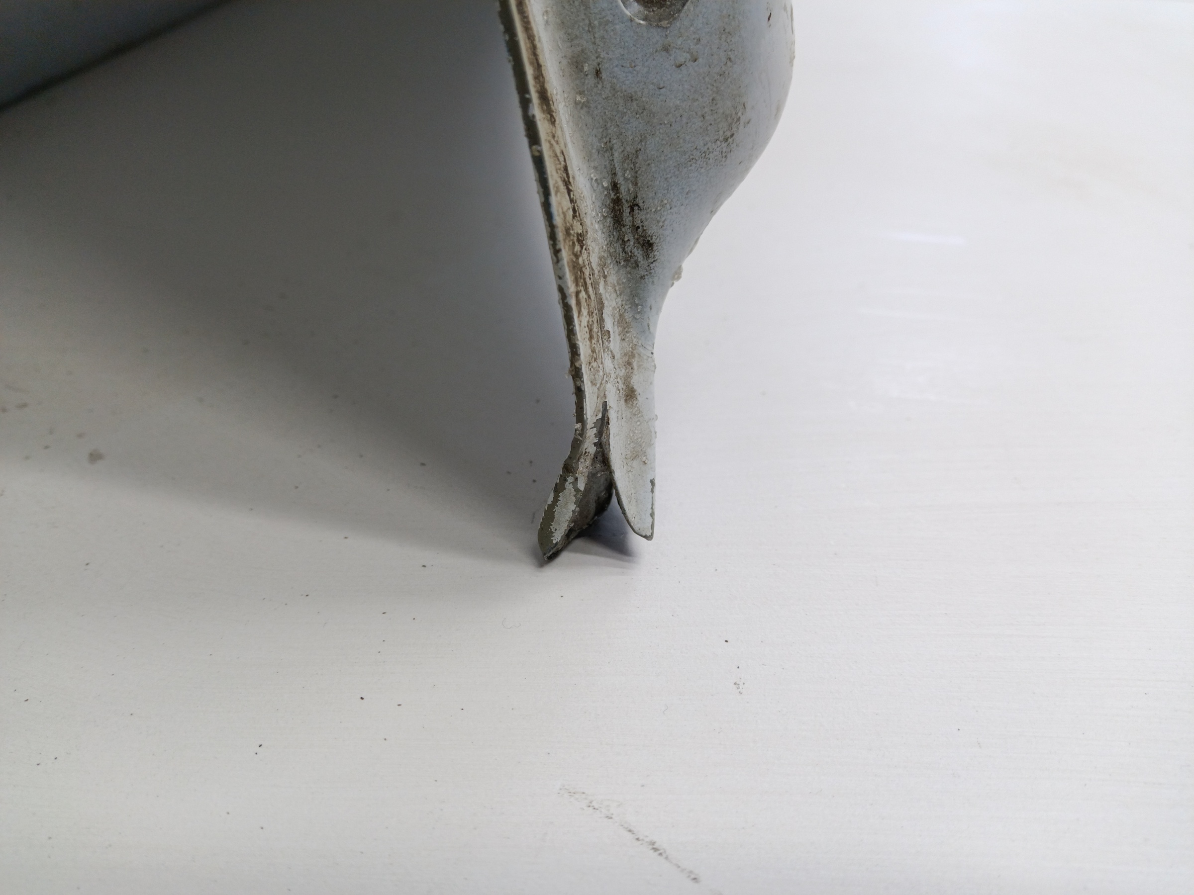 Капот Renault Logan 1 / Lada Largus