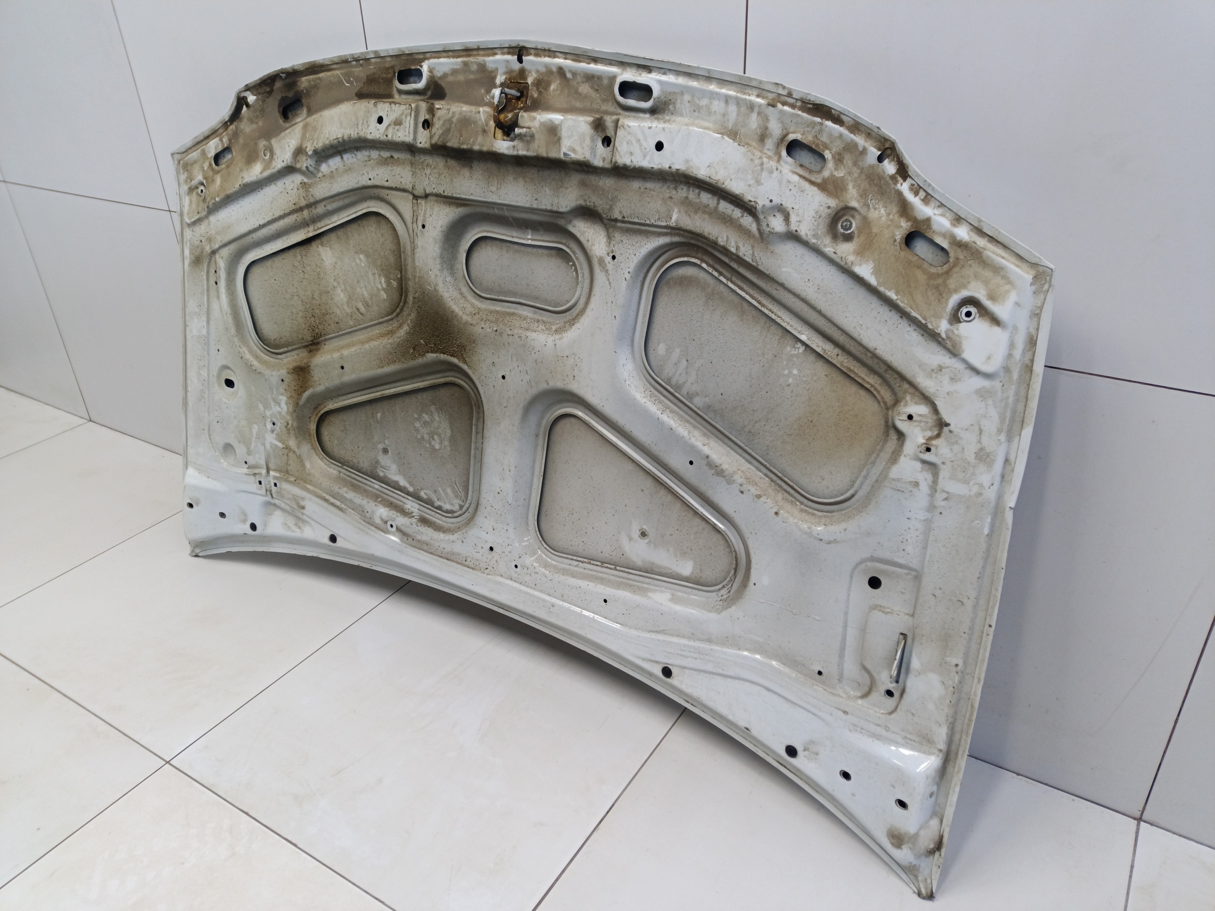 Капот Renault Logan 1 / Lada Largus