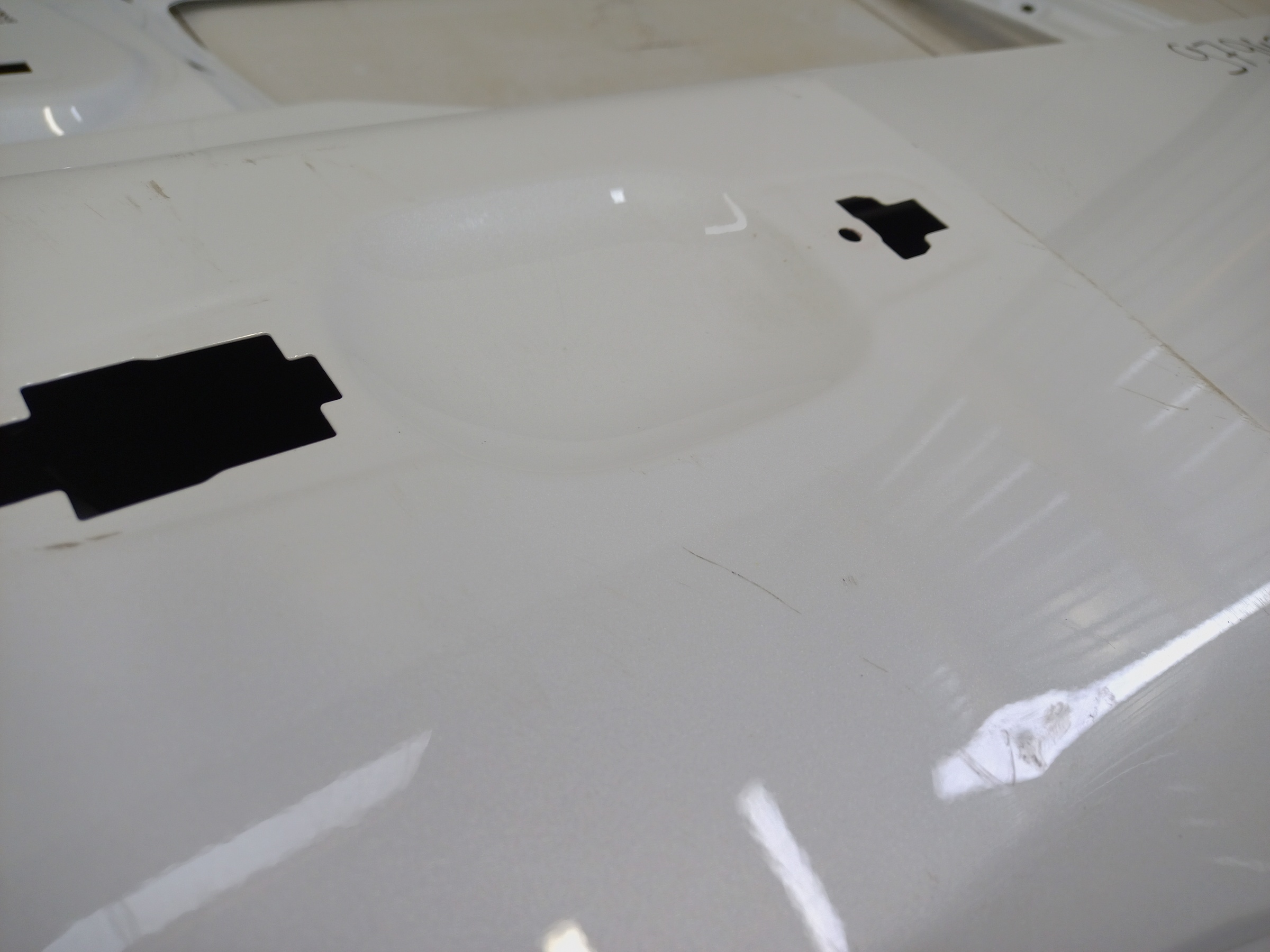 Дверь задняя правая Haval H3