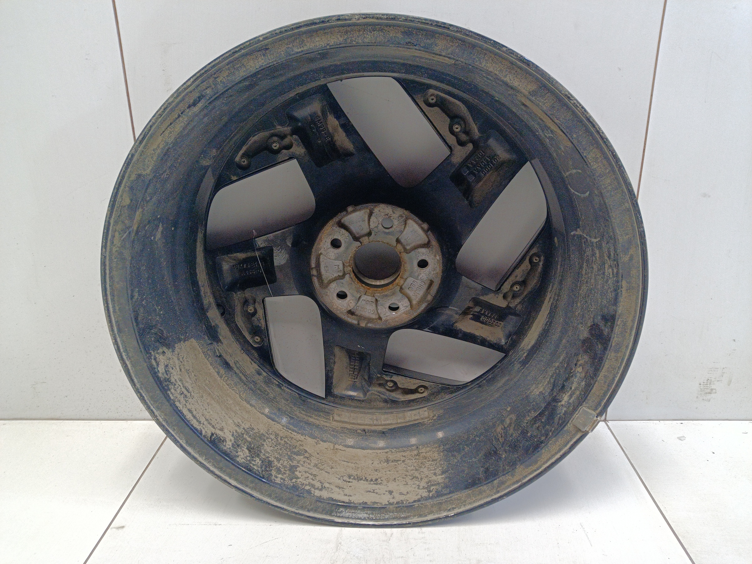 Диск колеса литой Omoda C5 R18 черный