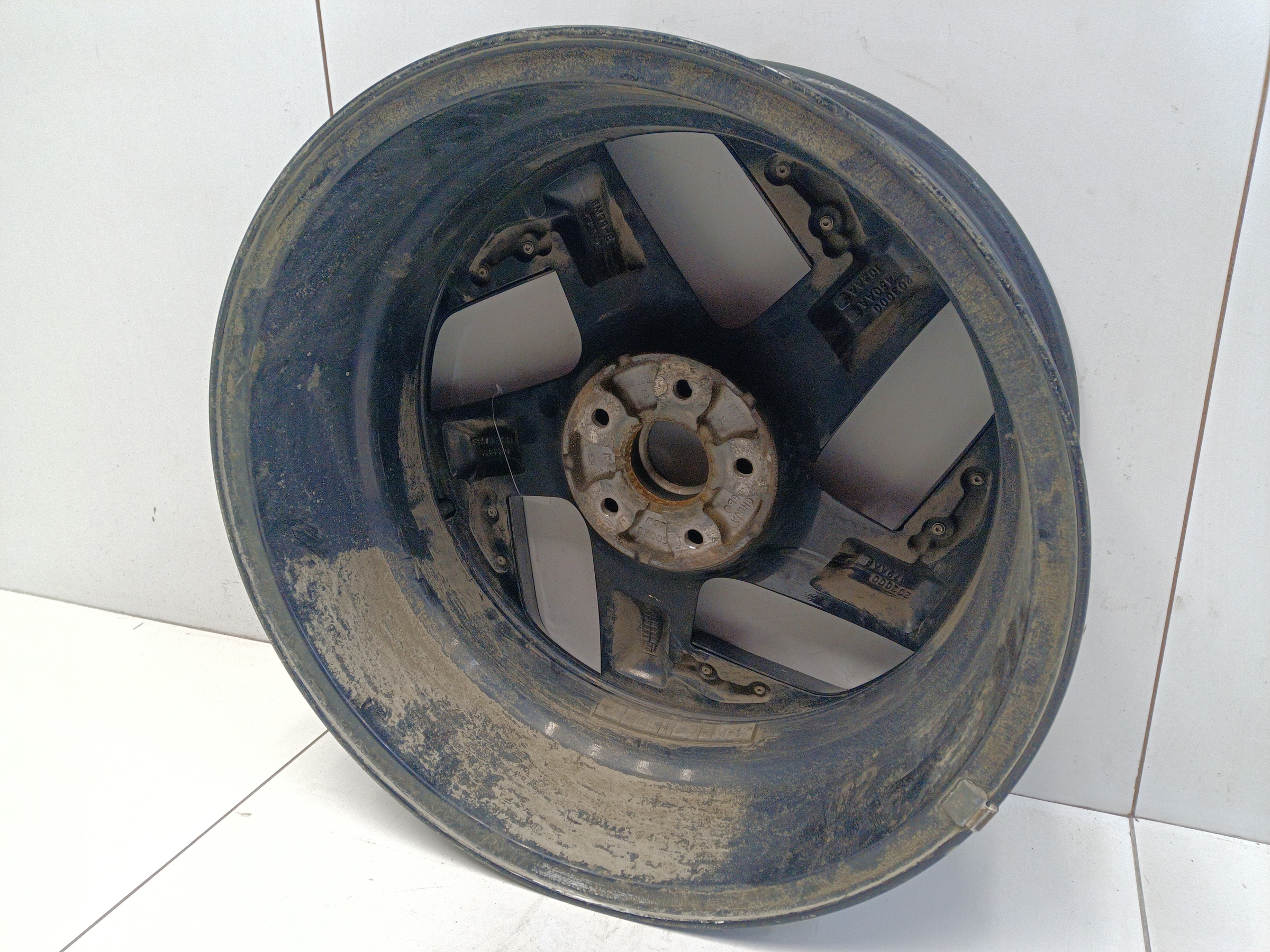 Диск колеса литой Omoda C5 R18 черный