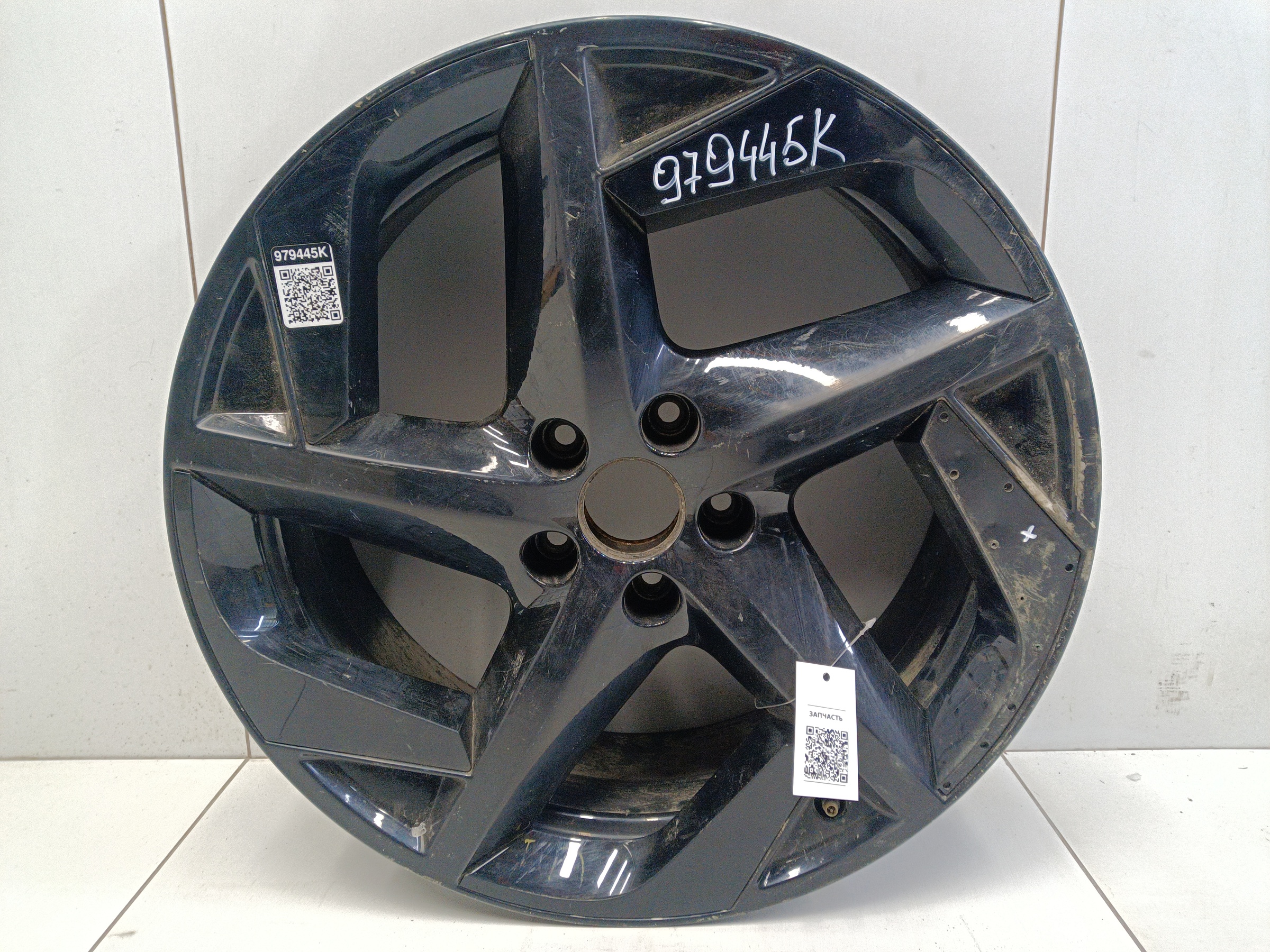 Диск колеса литой Omoda C5 R18 черный