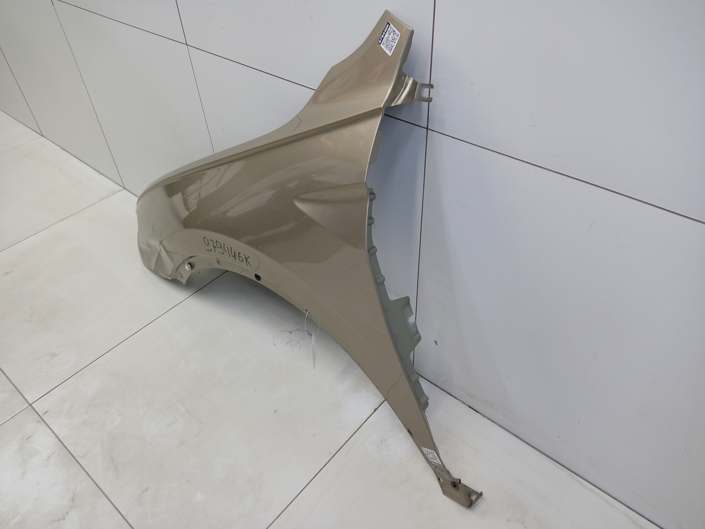 Крыло переднее левое Volkswagen Tiguan 2