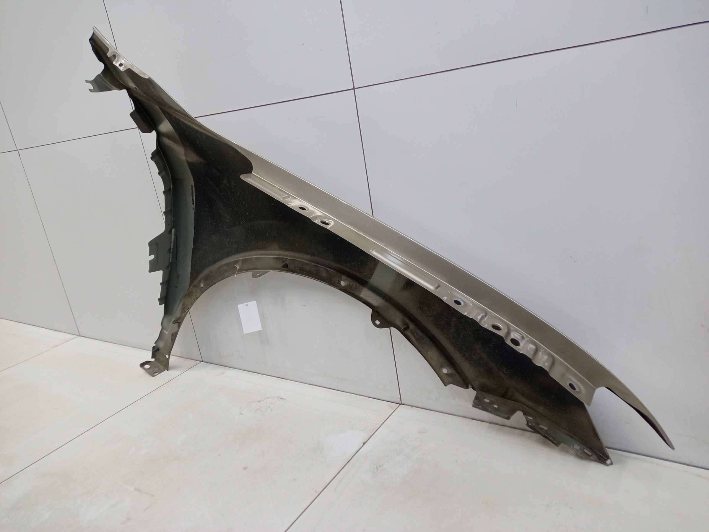 Крыло переднее левое Volkswagen Tiguan 2