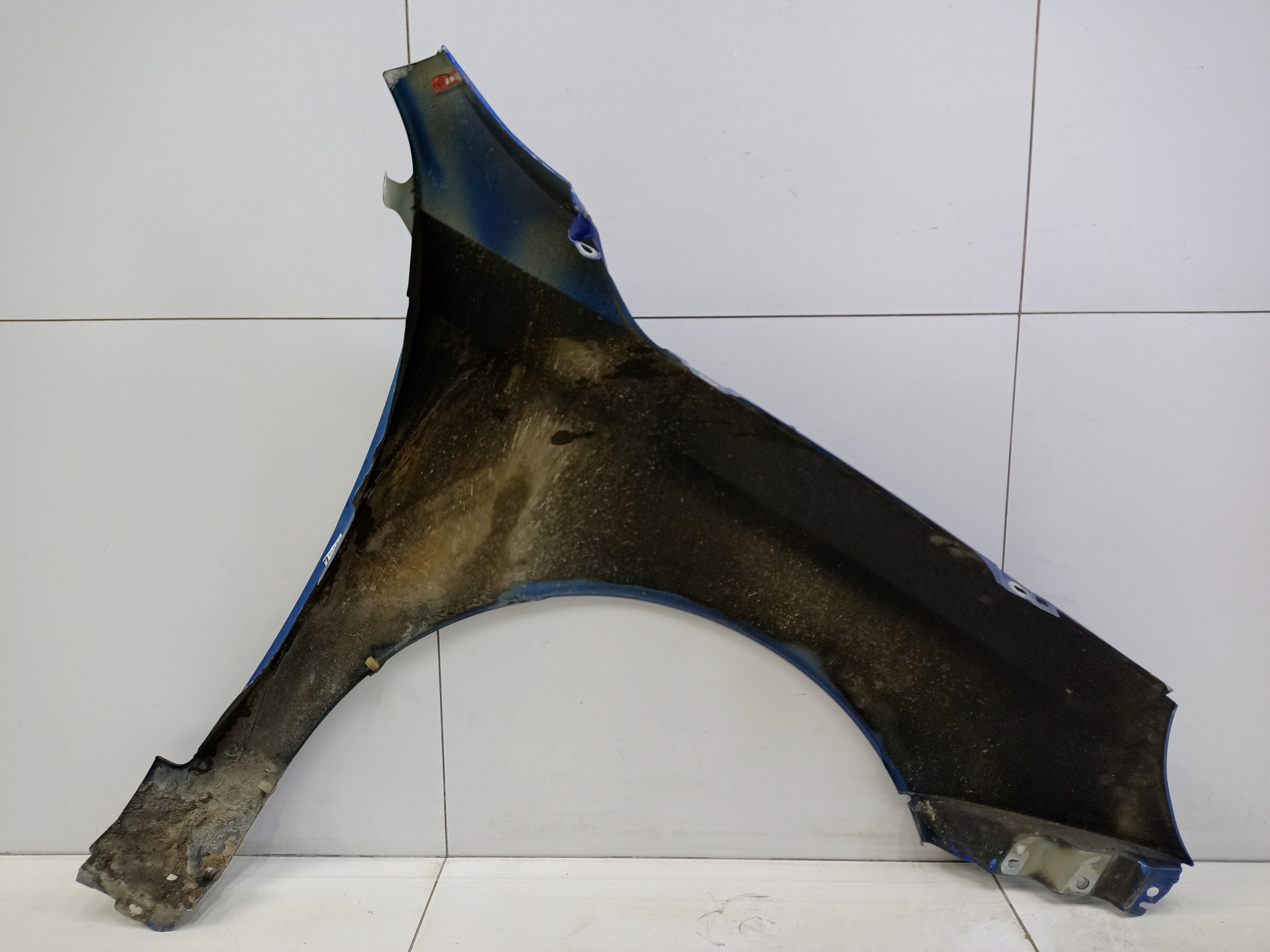 Крыло переднее левое Lada Vesta