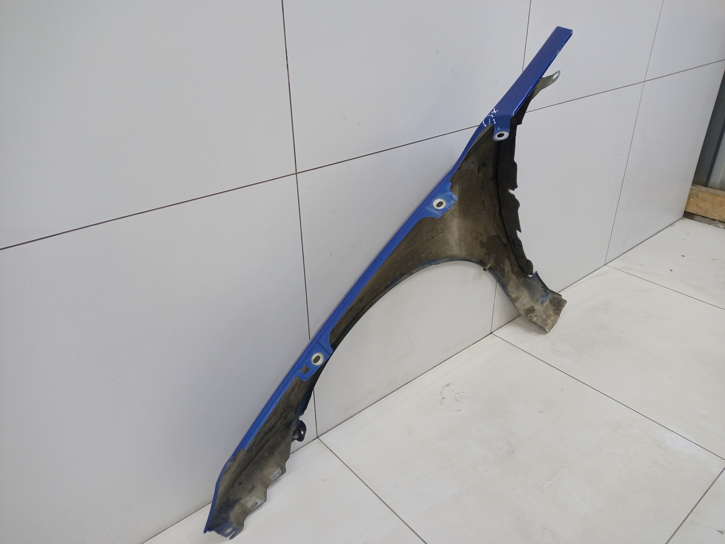 Крыло переднее правое Lada Vesta