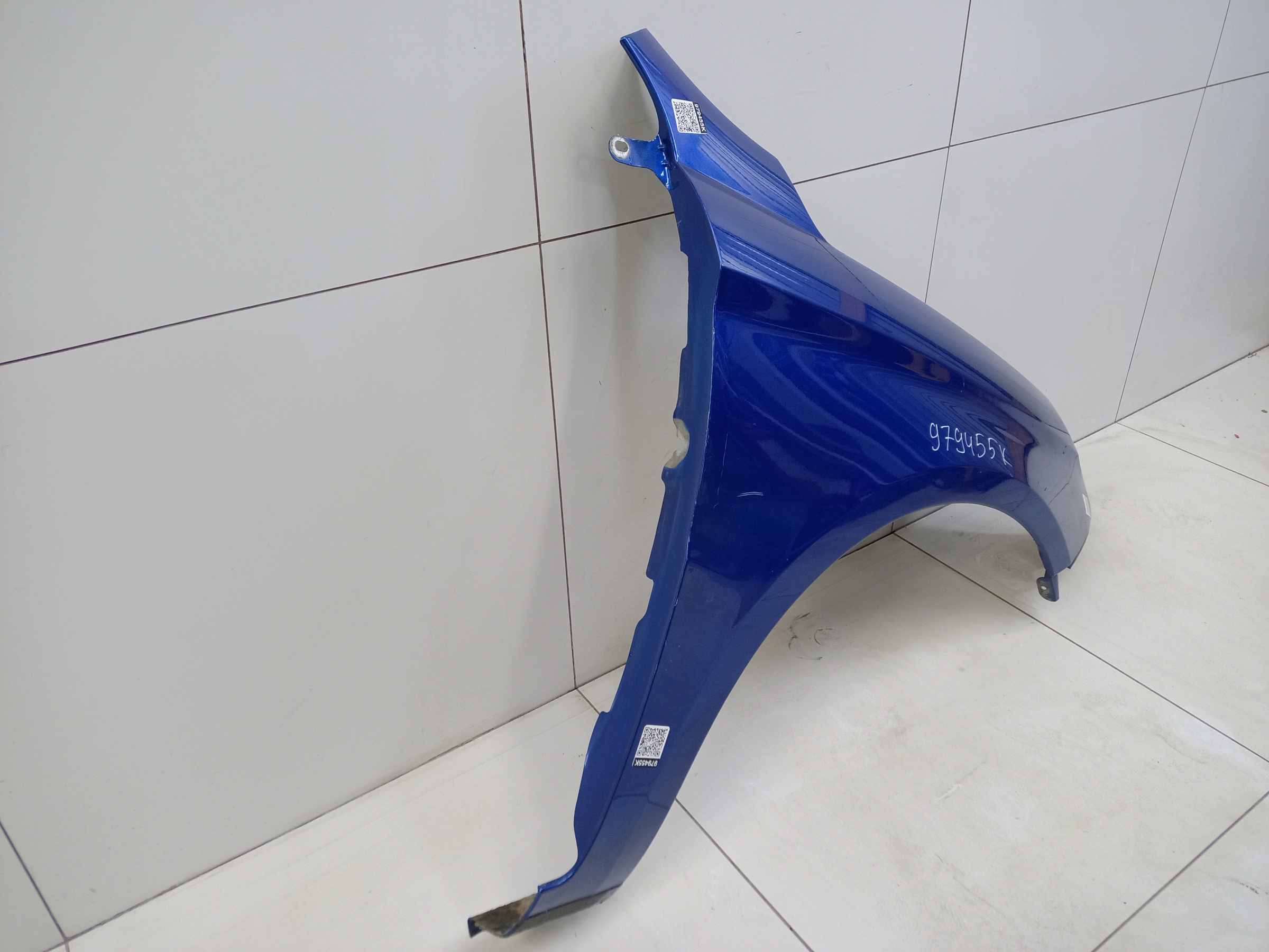 Крыло переднее правое Lada Vesta