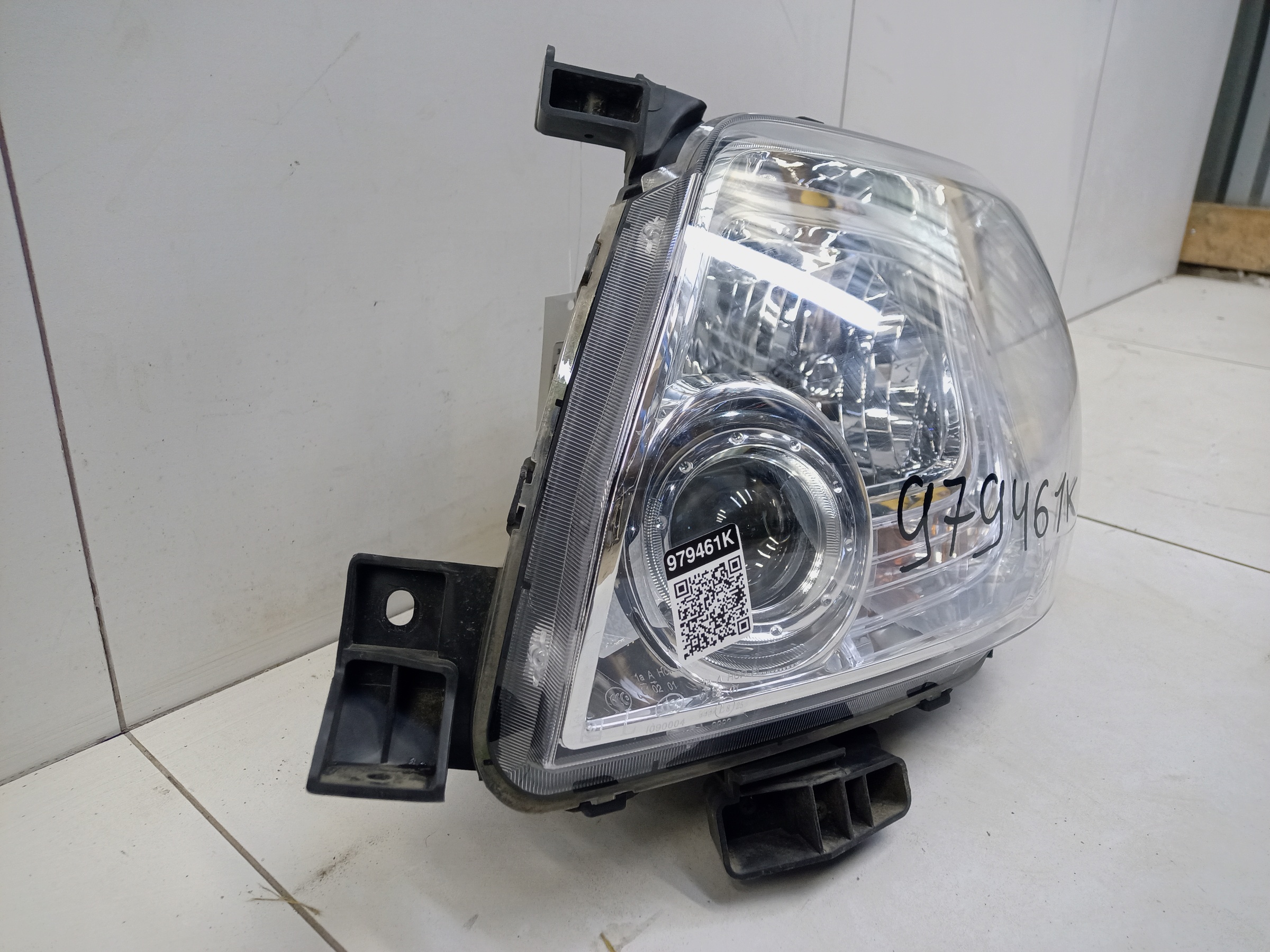 Фара передняя левая Foton Toano галоген