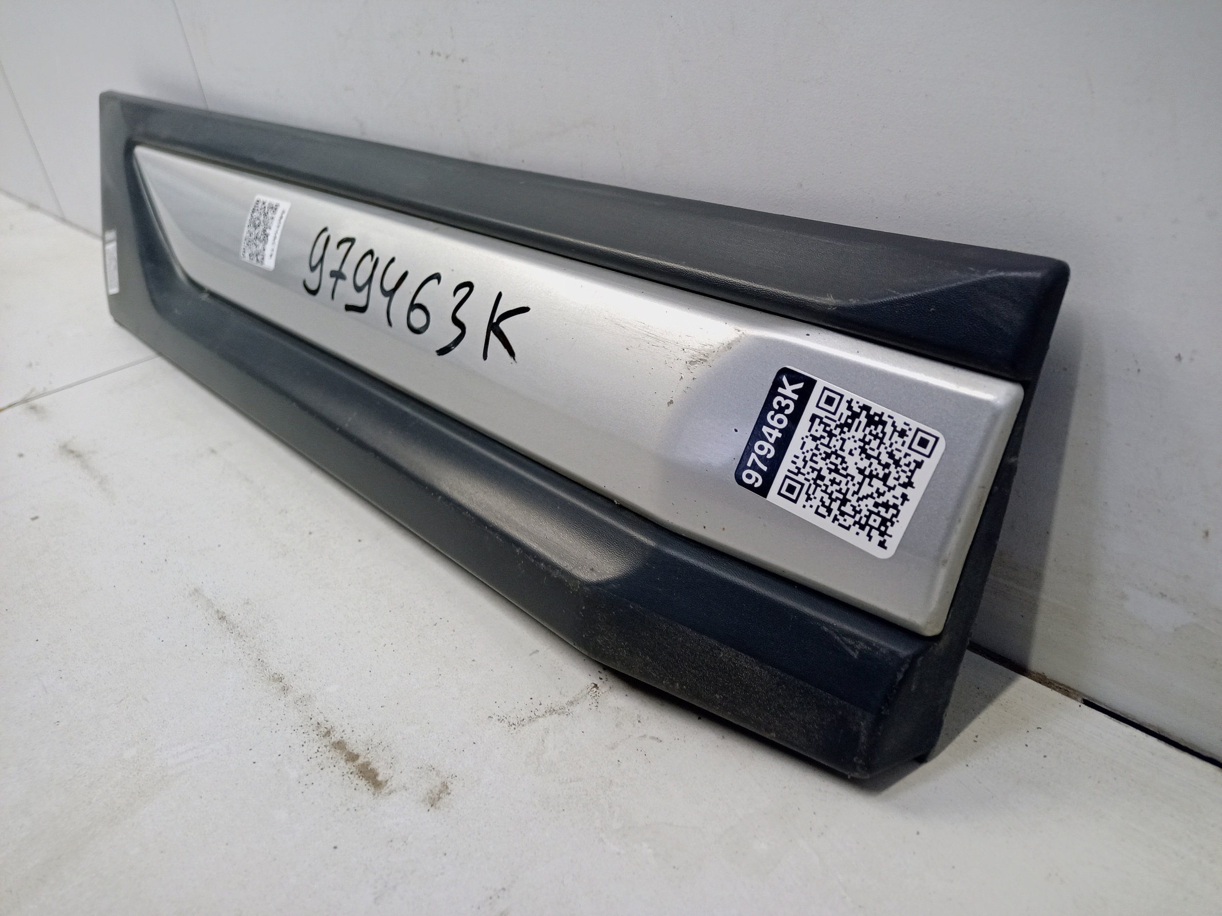 Накладка двери задней правой Mitsubishi Outlander 3 Restail 2