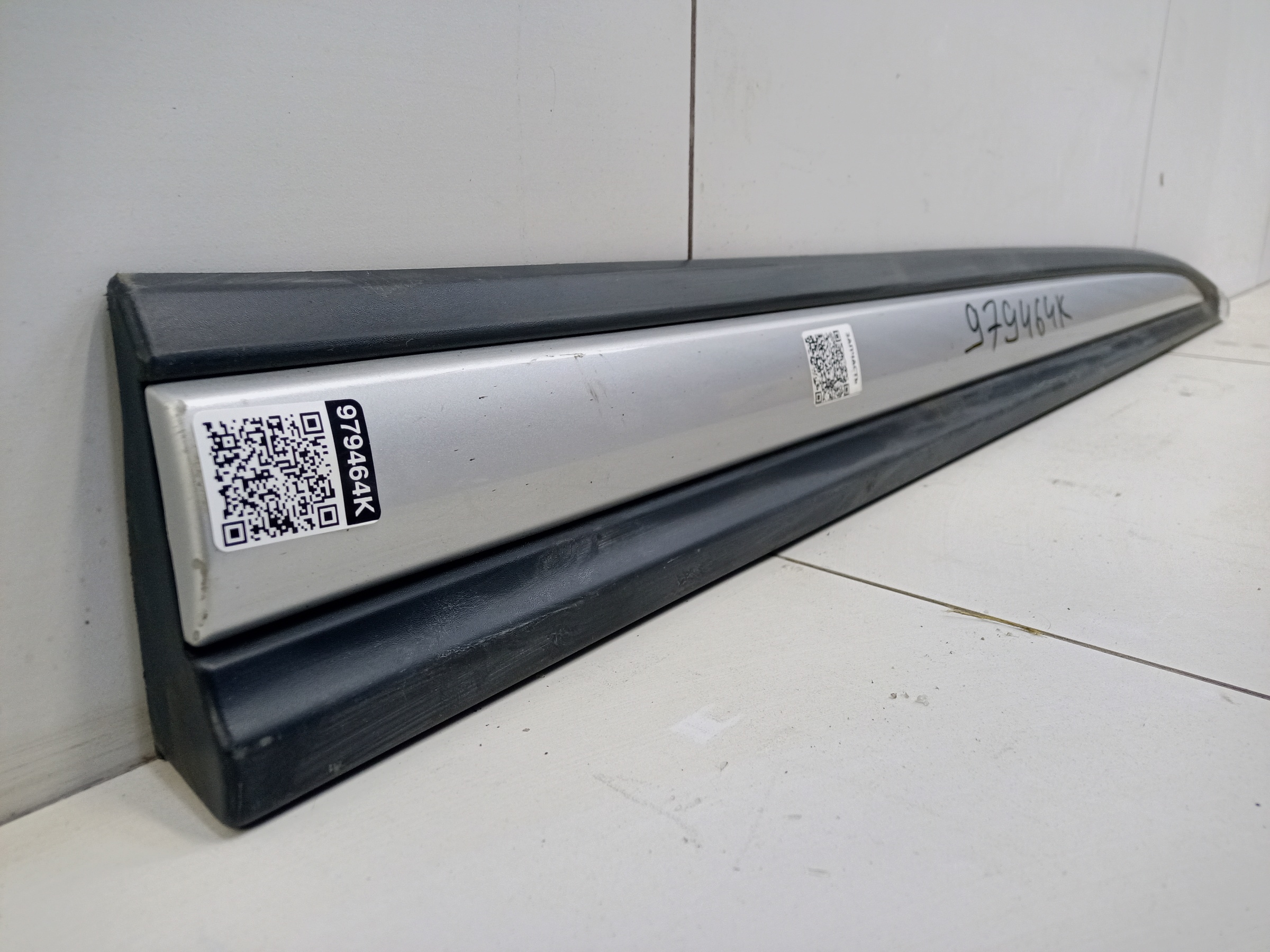 Накладка двери передней правой Mitsubishi Outlander 3 Restail 2