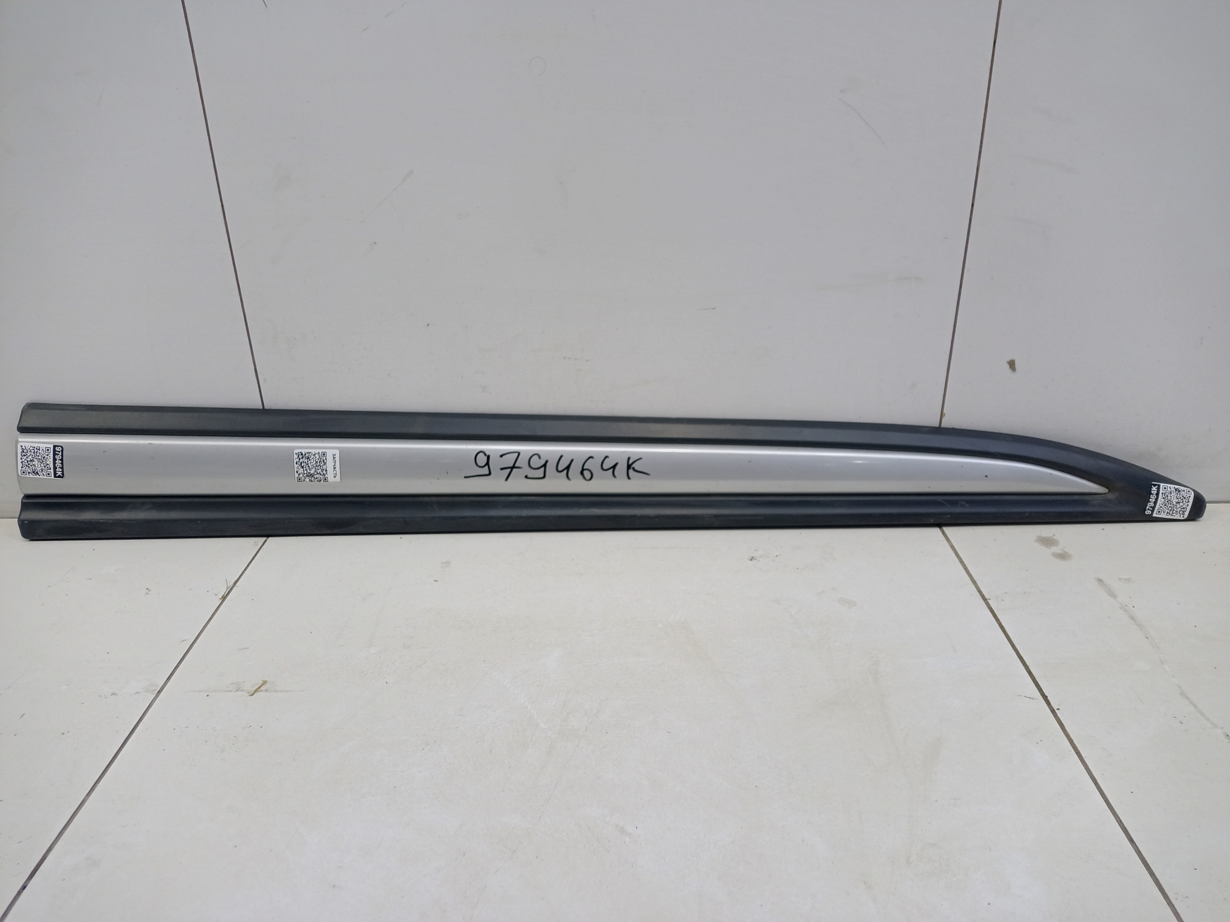 Накладка двери передней правой Mitsubishi Outlander 3 Restail 2