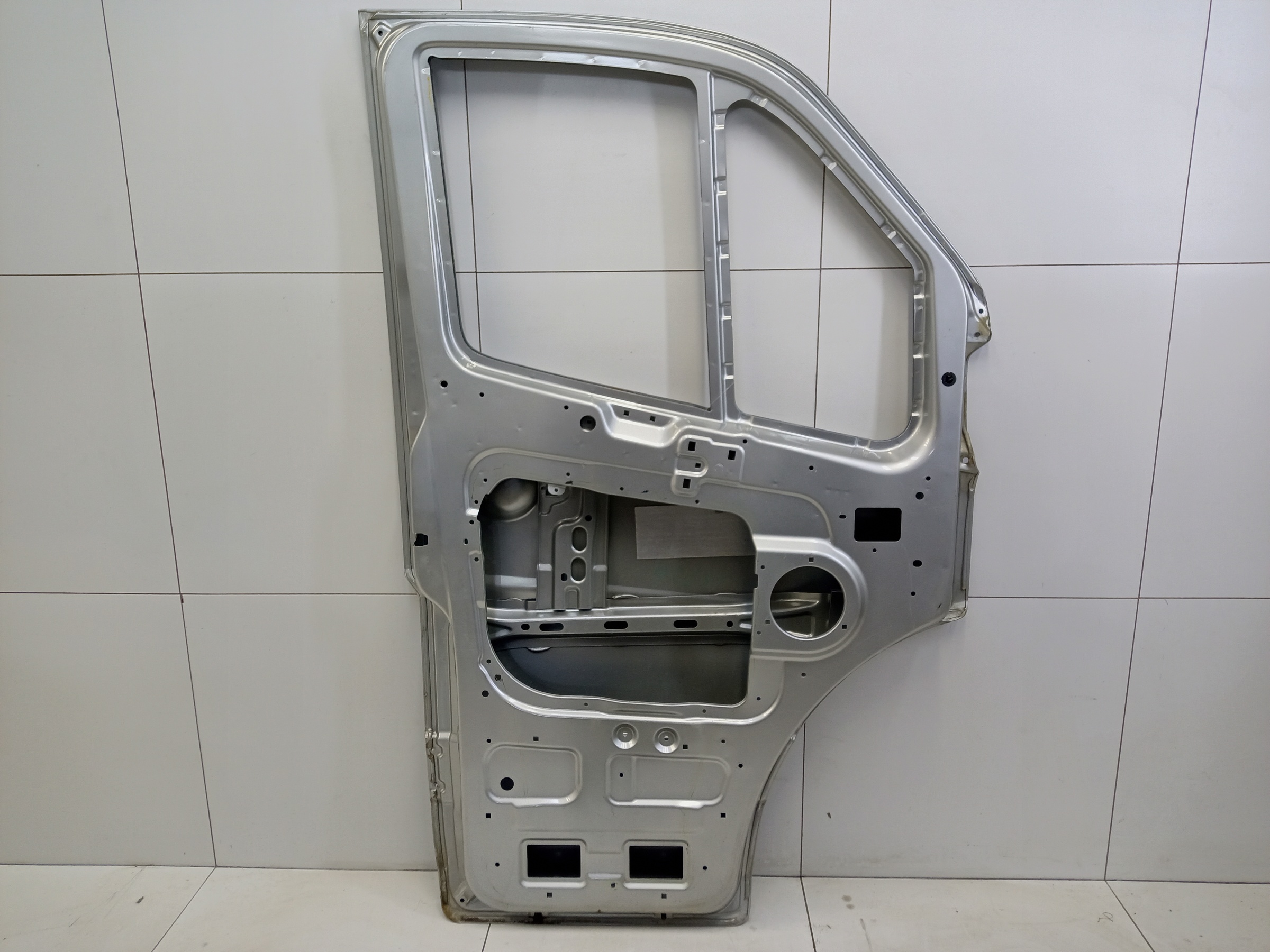 Дверь передняя левая Foton Toano