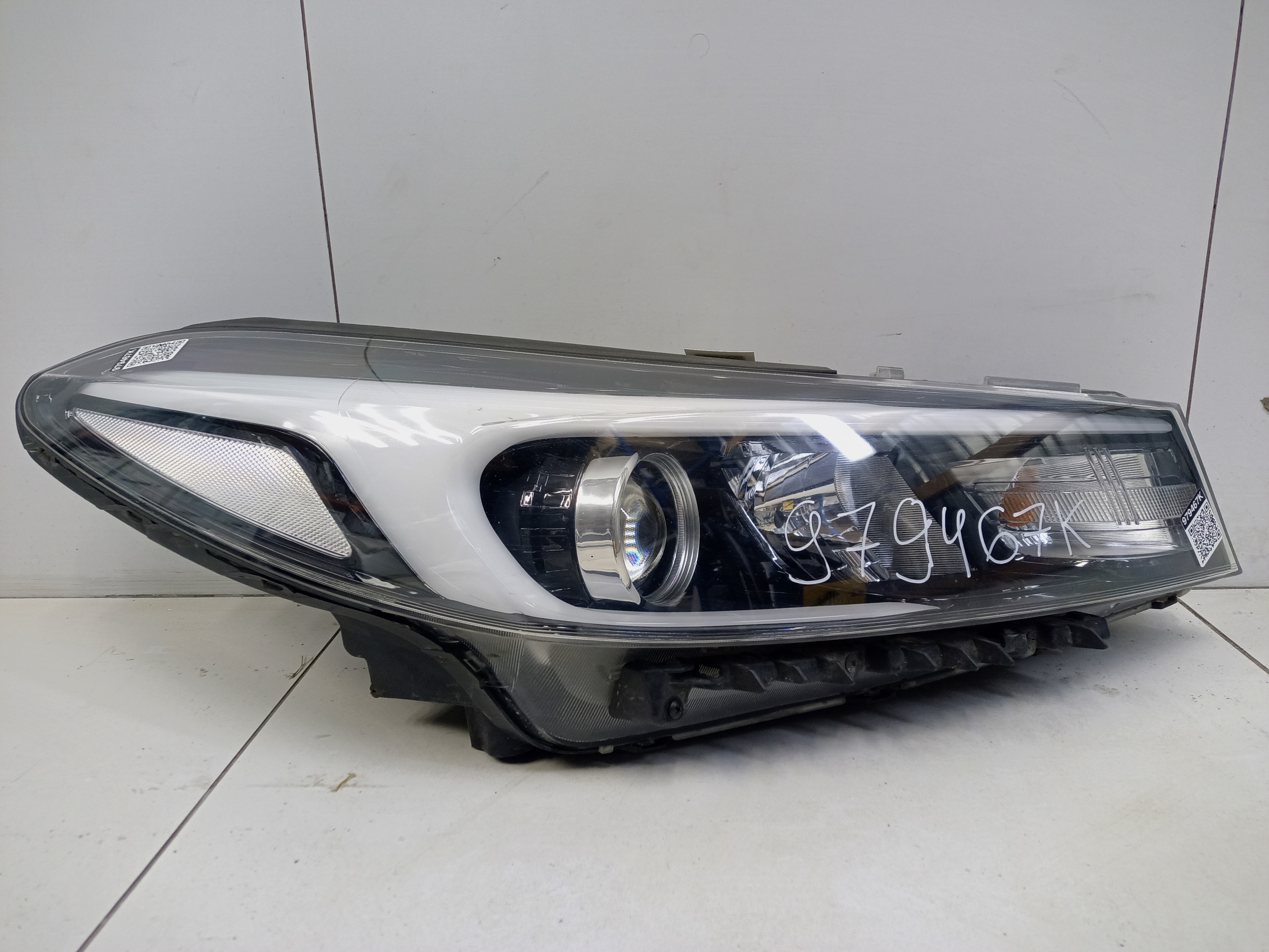 Фара передняя правая Kia Cerato 3 Restail галоген линза