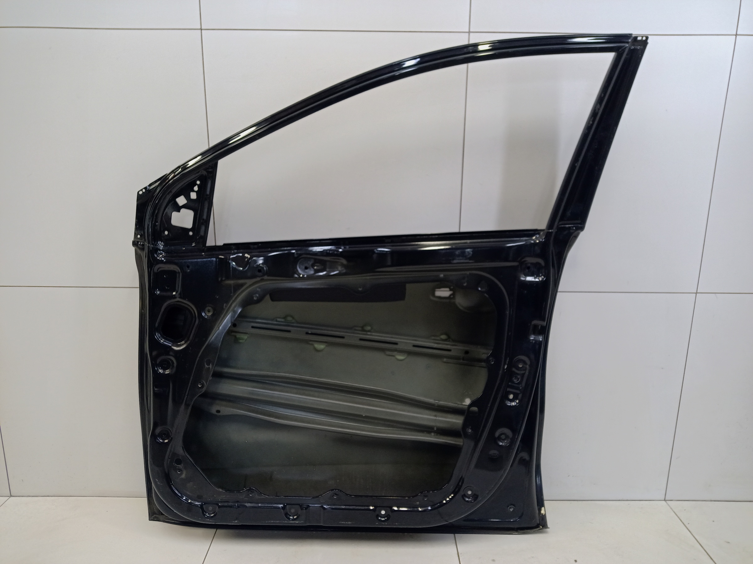 Дверь передняя правая Kia Sportage 4