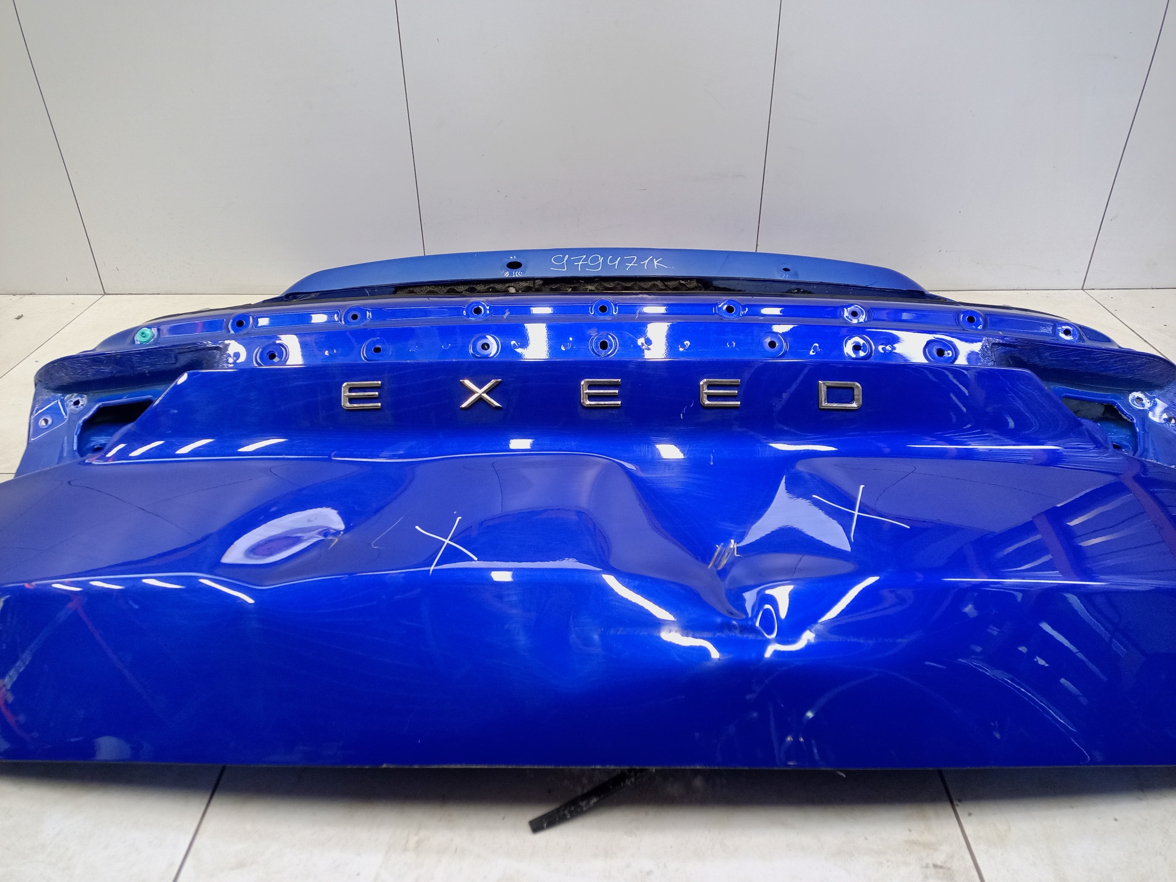 Крышка багажника Exeed LX