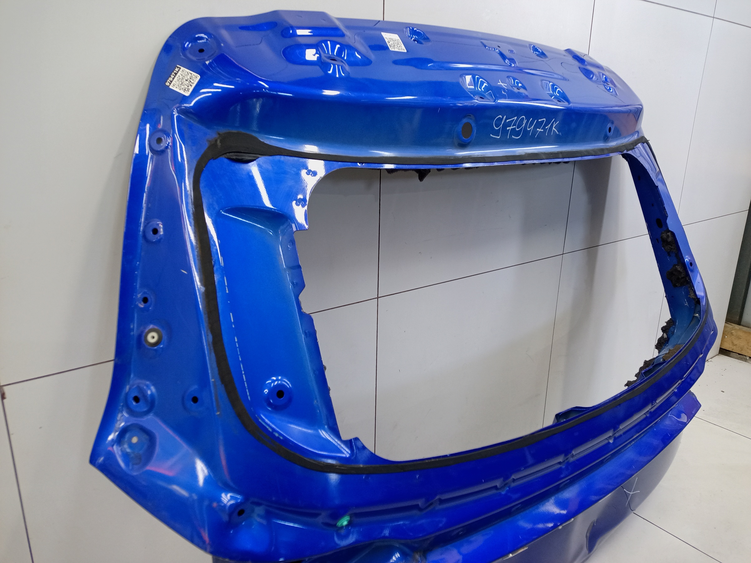 Крышка багажника Exeed LX