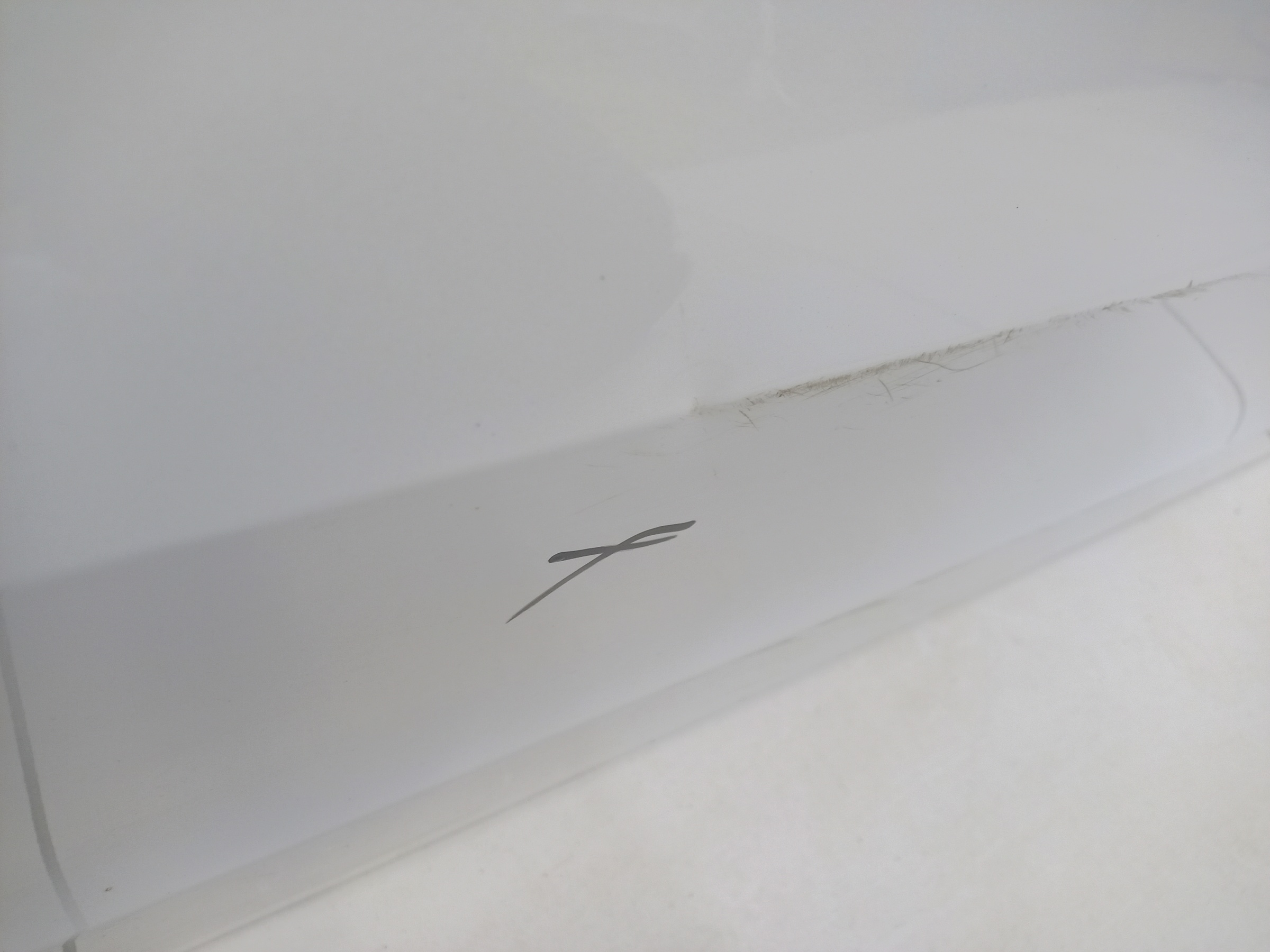 Дверь передняя правая Haval Jolion без молдинга