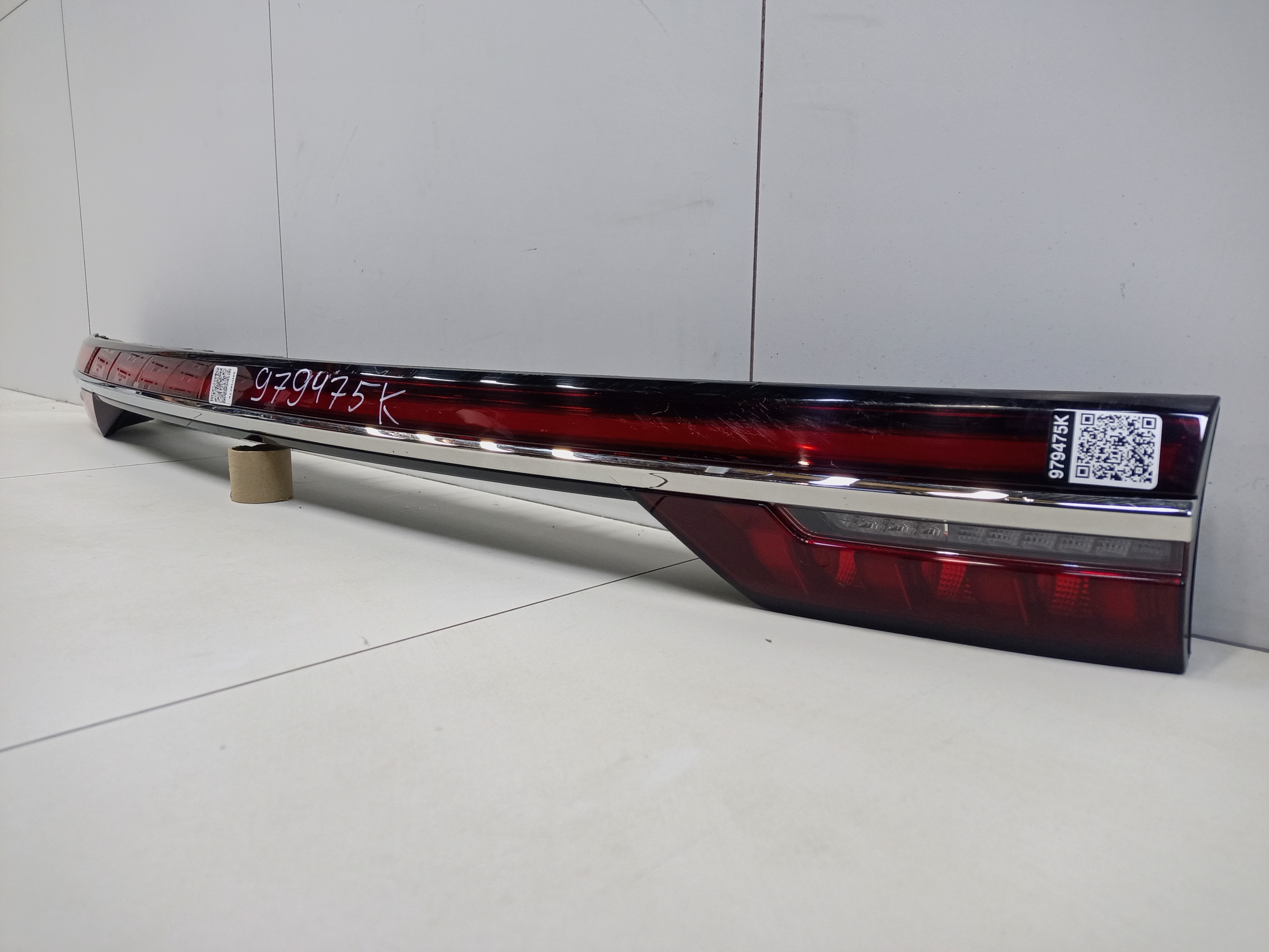 Фонарь крышки багажника Geely Monjaro LED