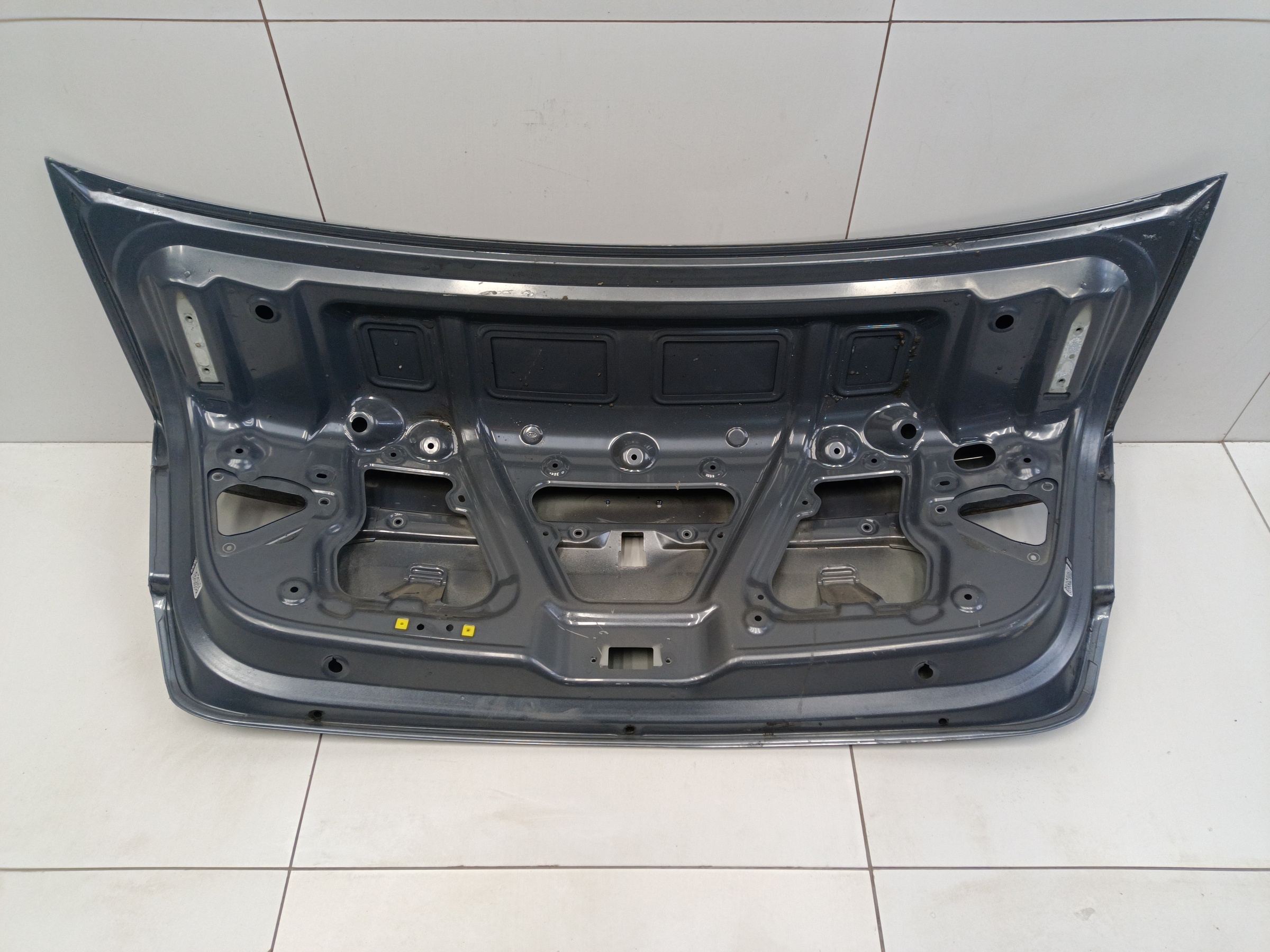 Крышка багажника Kia Rio 4 Sedan под камеру