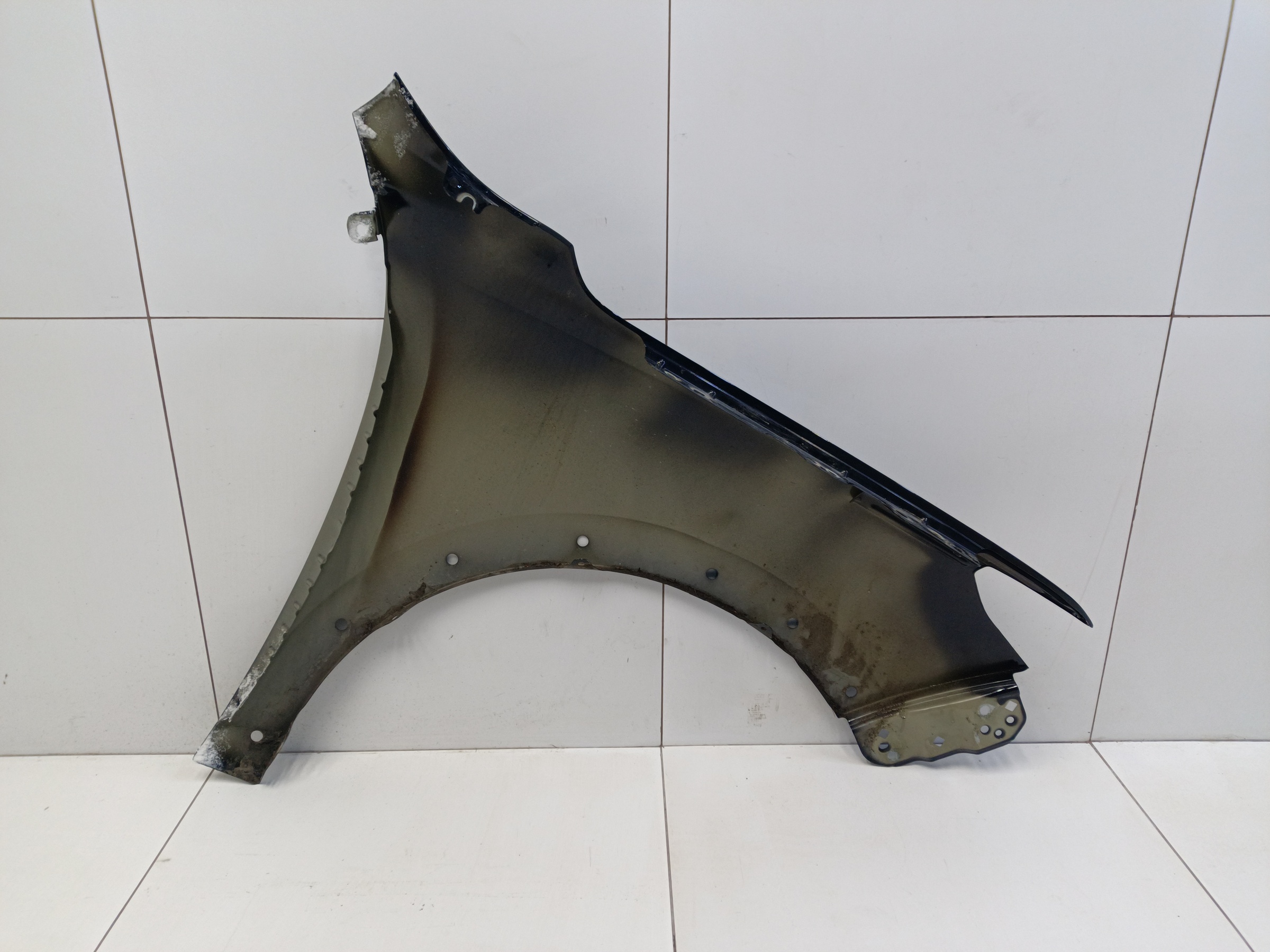 Крыло переднее левое Haval Jolion Restail