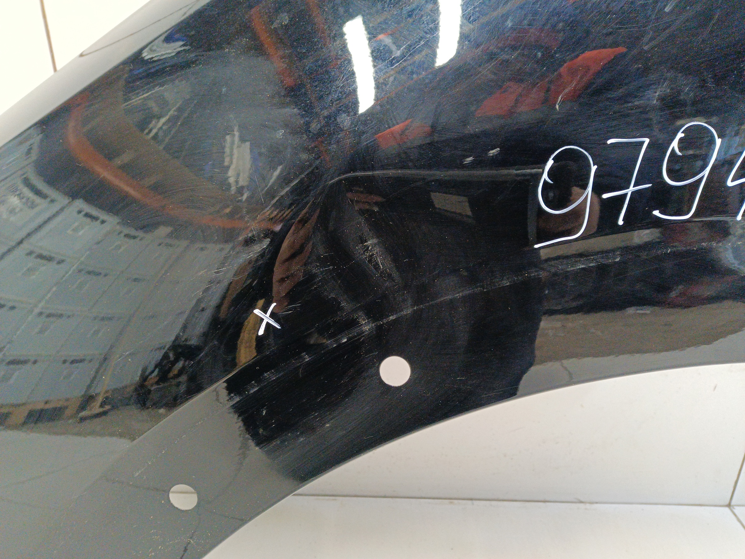 Крыло переднее левое Haval Jolion Restail