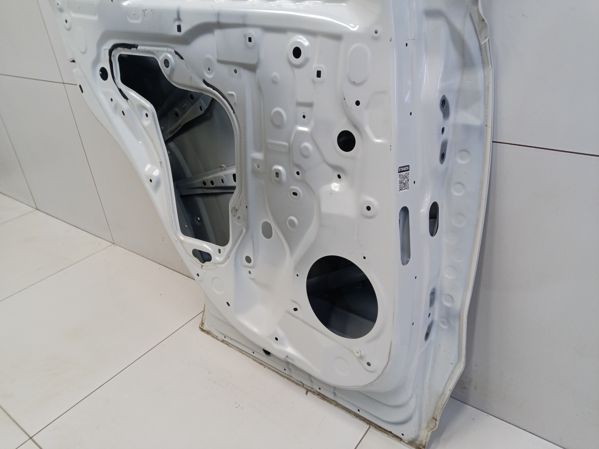 Дверь задняя левая Toyota RAV4 XA50