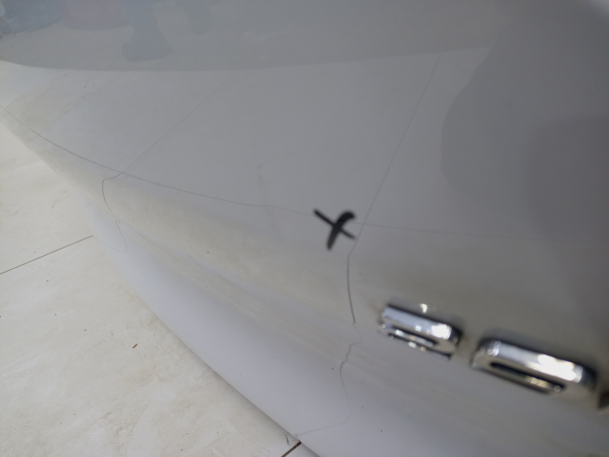 Крышка багажника Chery Tiggo 8 без датчика защемления