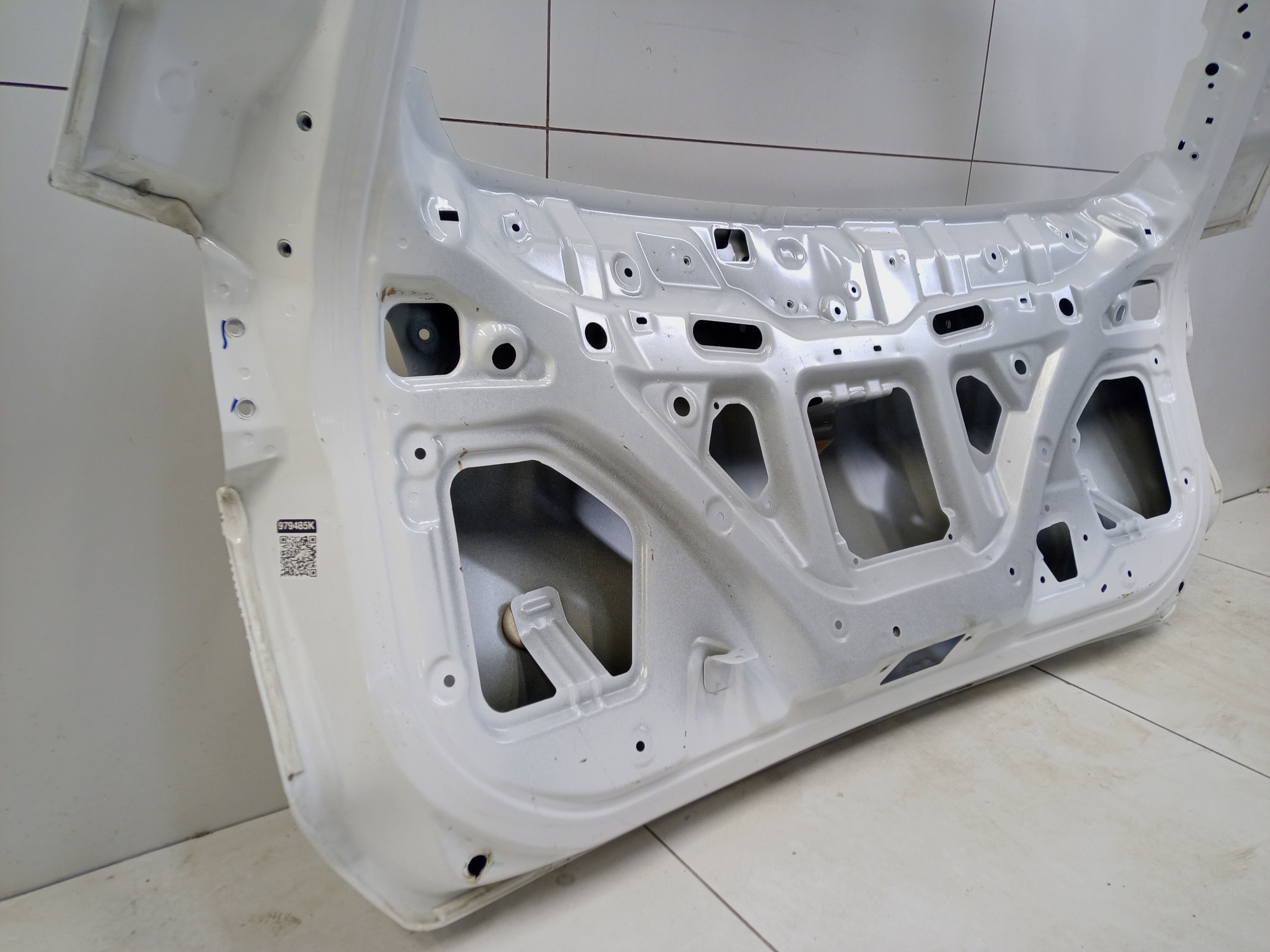 Крышка багажника Chery Tiggo 8 без датчика защемления